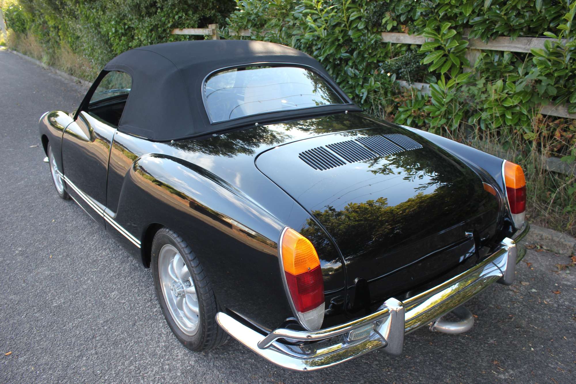 1972 Volkswagen Karman Ghia Cabriolet-Auction Lot