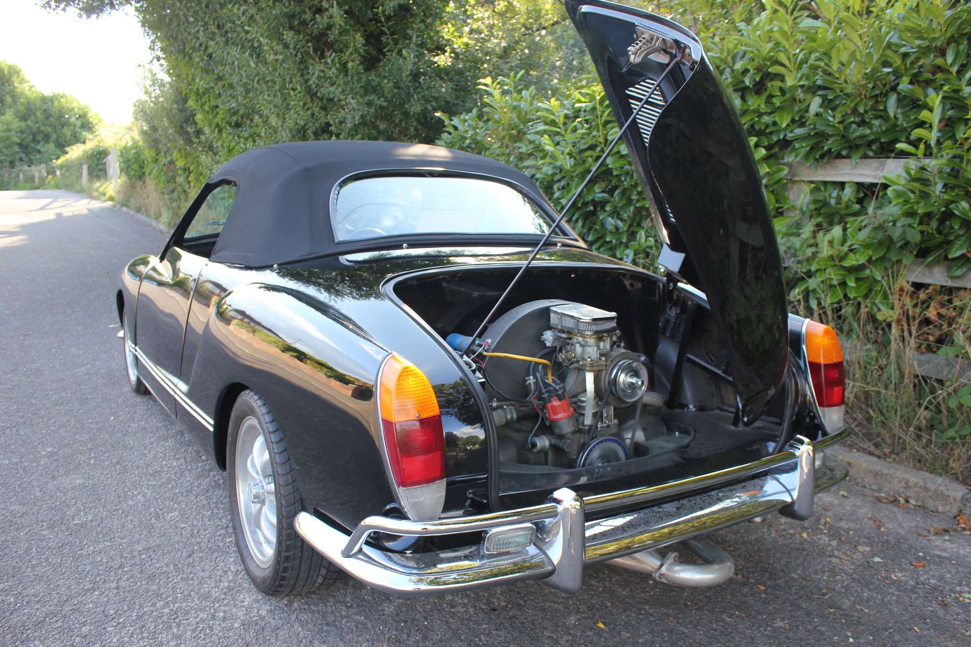 1972 Volkswagen Karman Ghia Cabriolet-Auction Lot