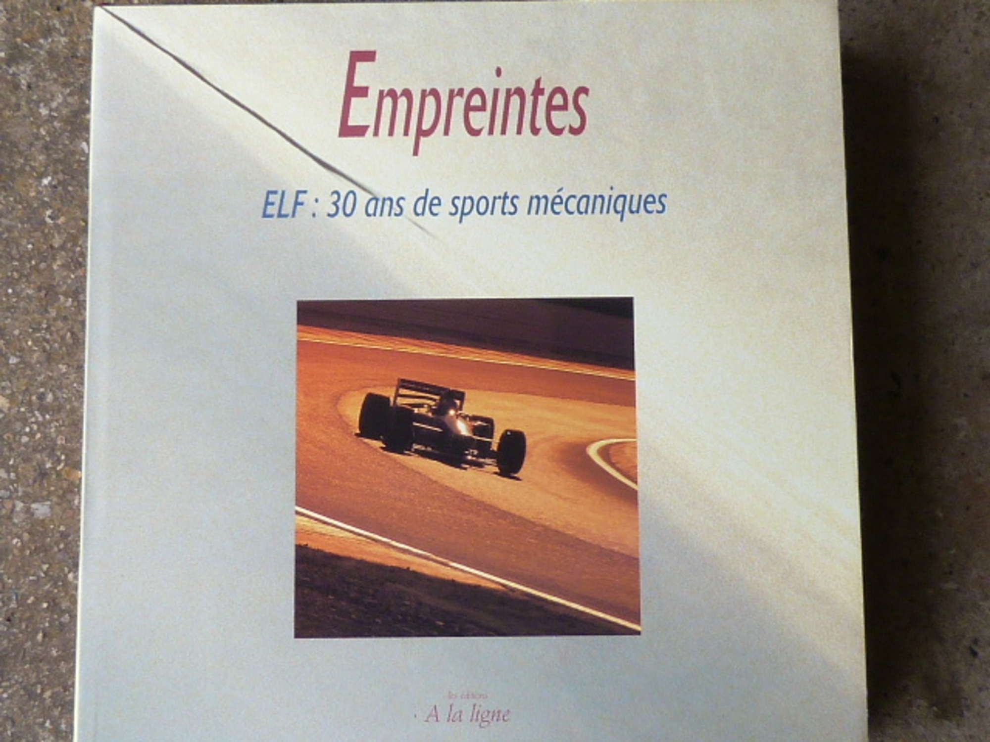 Elf F1 Commemorative Book.-Auction Lot
