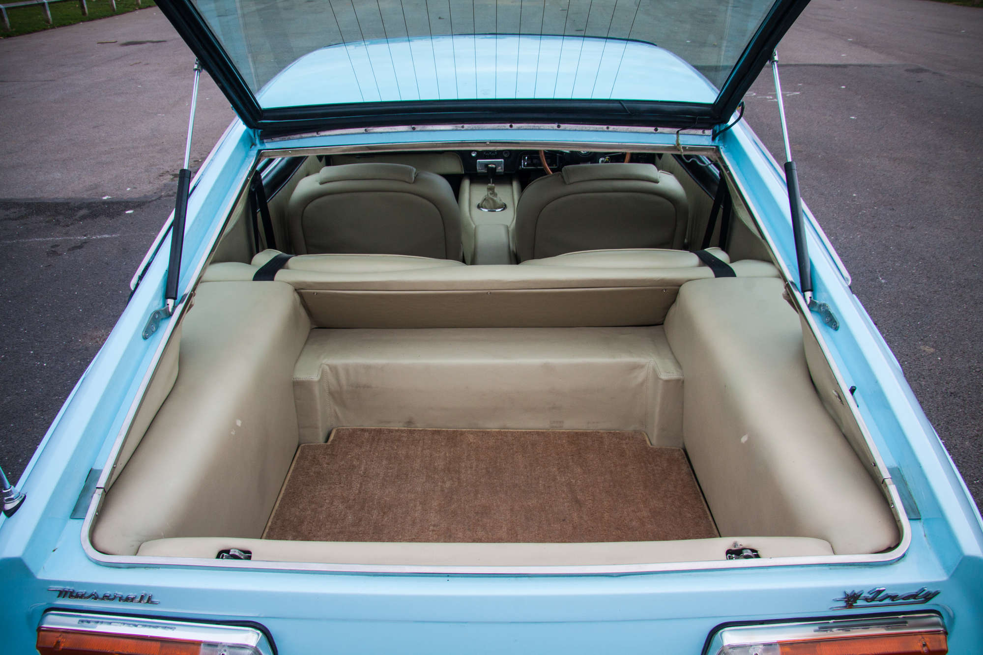 1970 Maserati Indy-Auction Lot