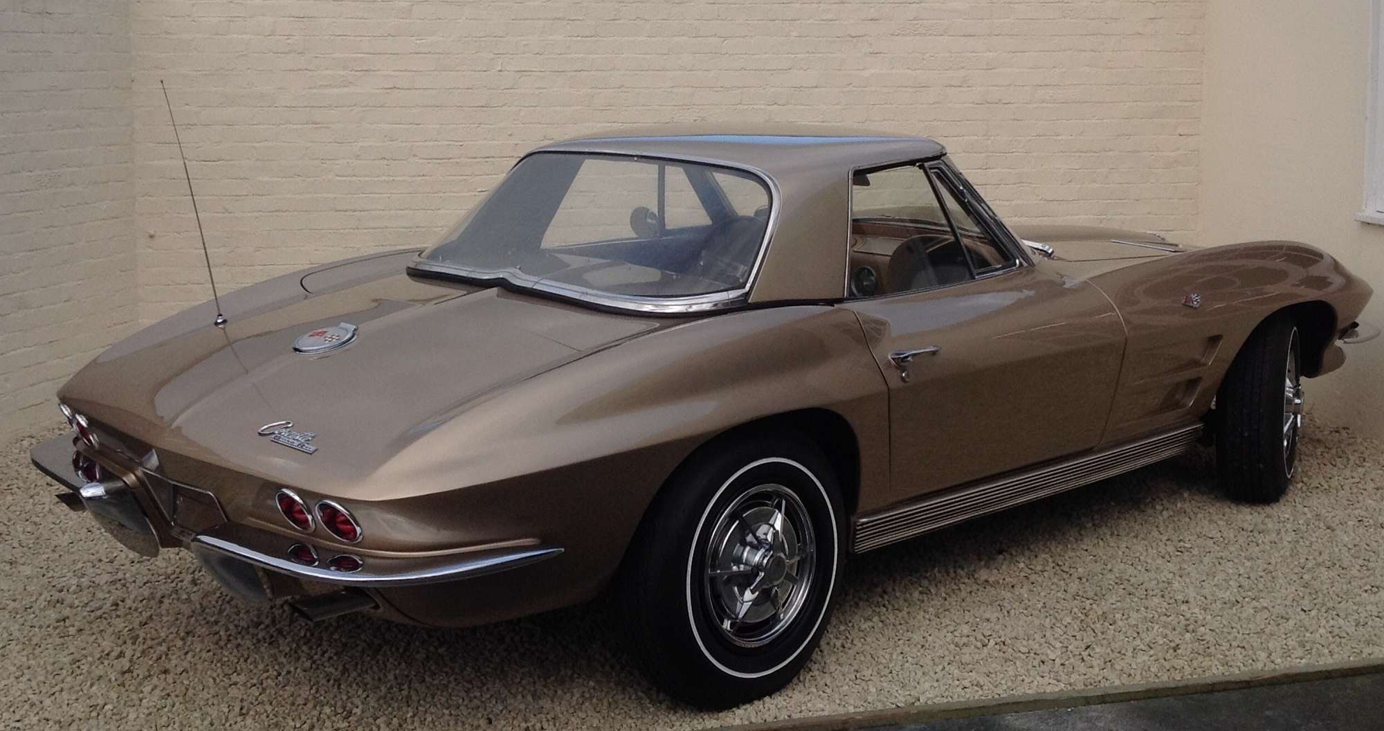 1963 Chevrolet Corvette Stingray Convertible-Auction Lot