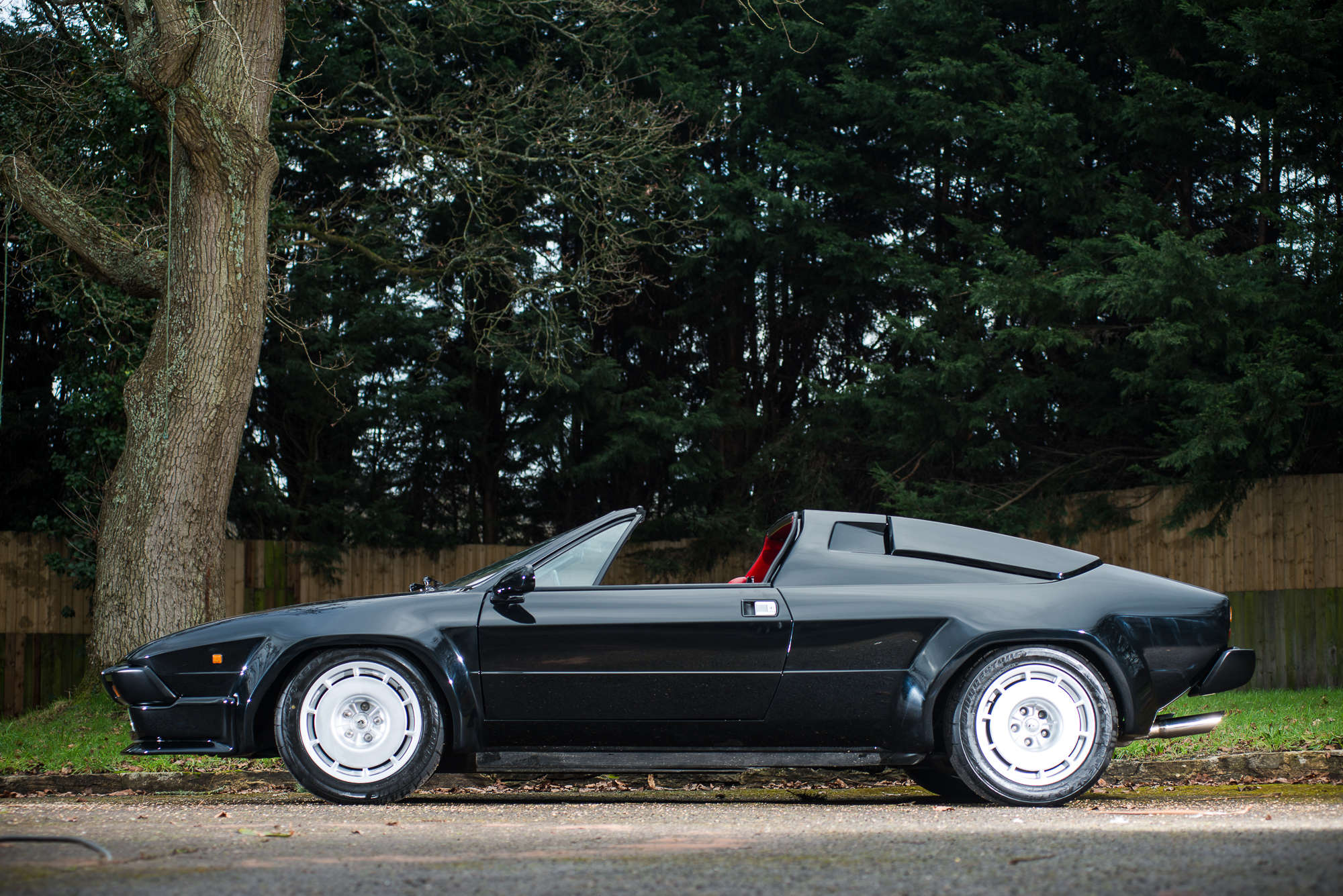 1982 Lamborghini Jalpa-Sold