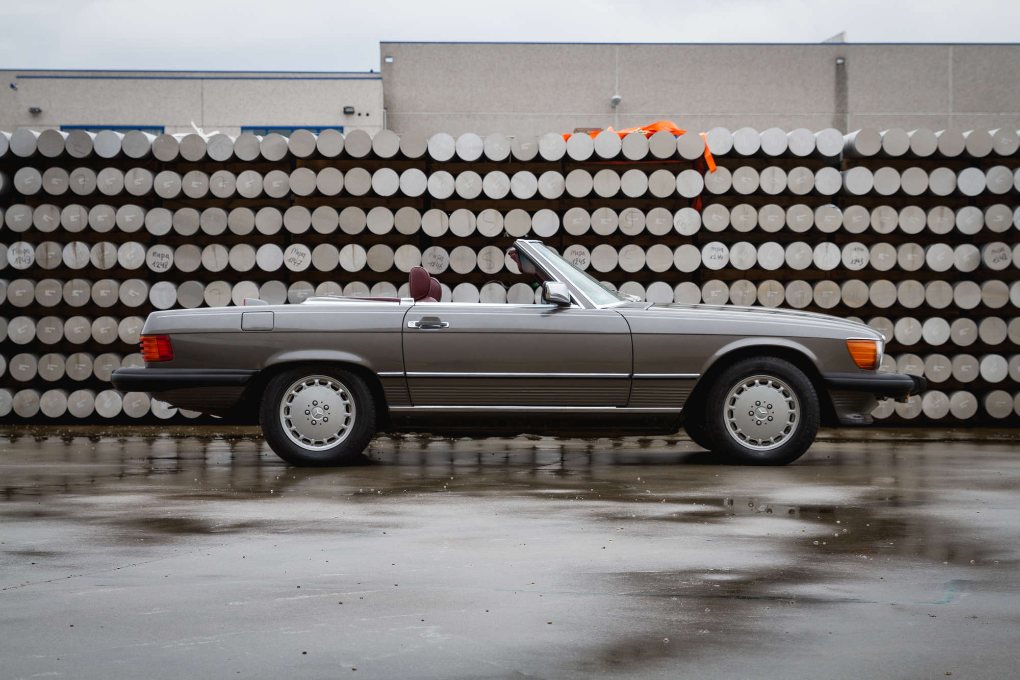 1986 Mercedes-Benz 560SL (R107) -Sold