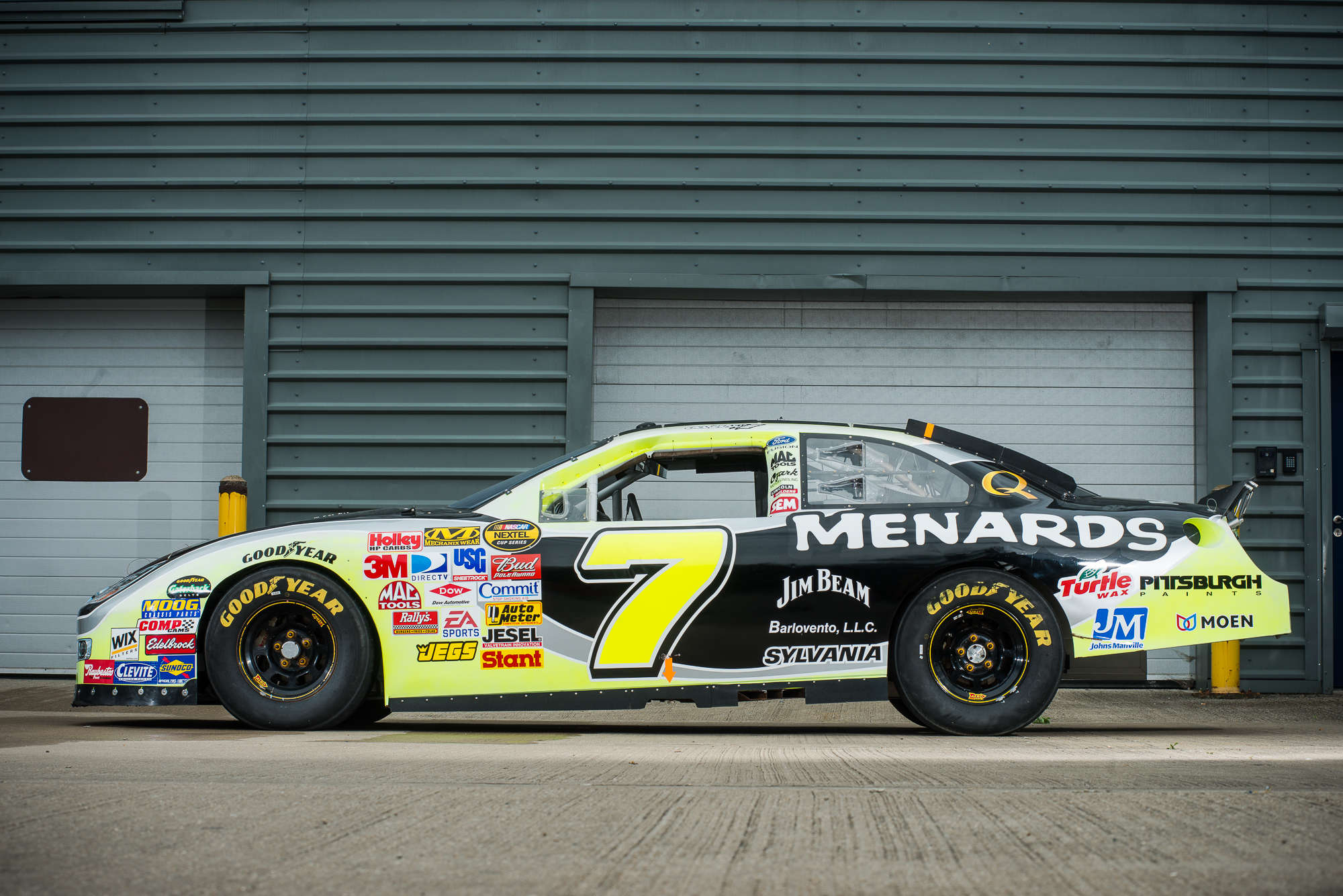 2007 Ford Fusion Nascar - Ex-Robby Gordon-Auction Lot