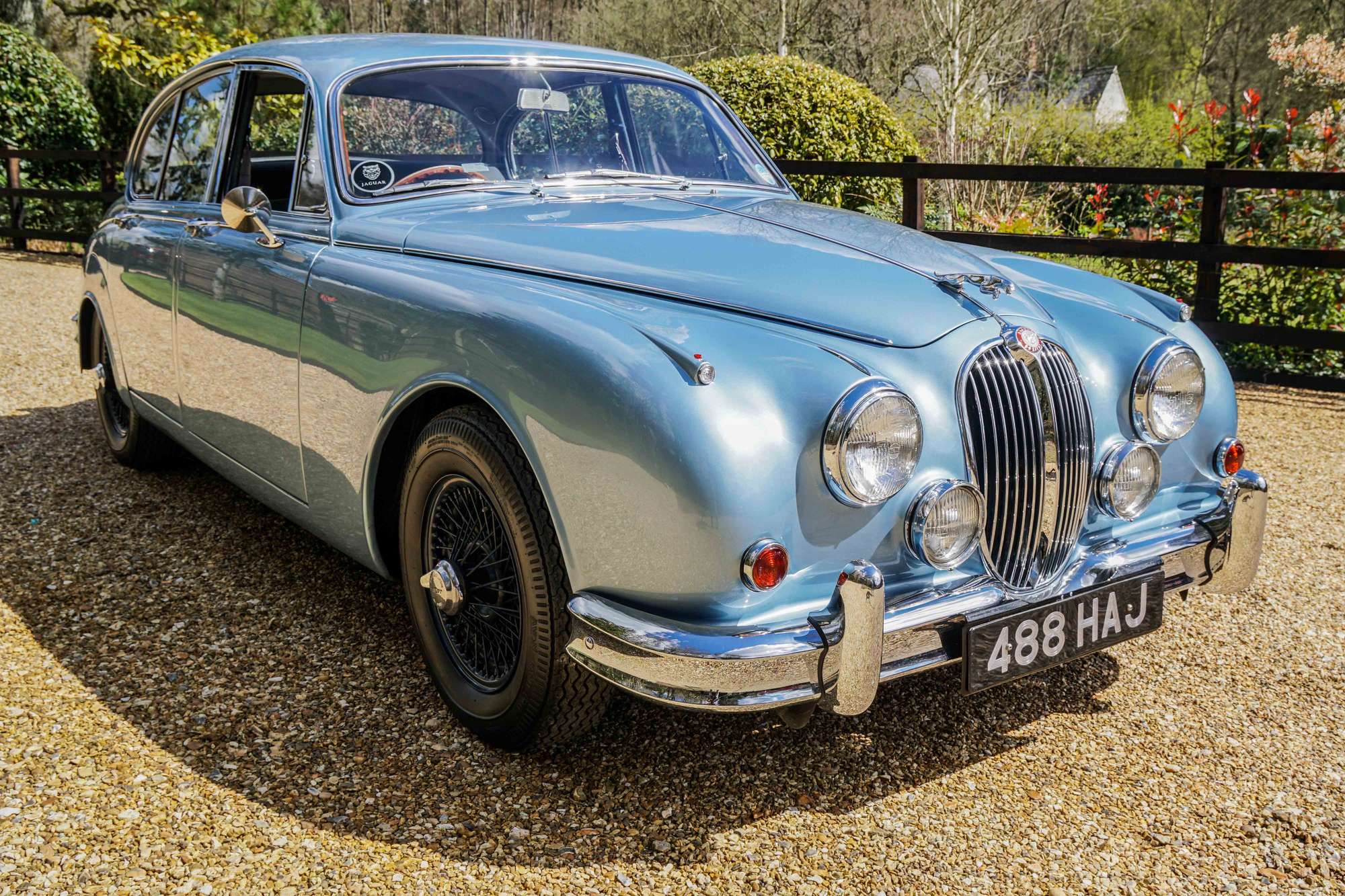 Iconic Auctioneers | 1962 Jaguar Mk.II 3.8 Manual Overdrive-Sold