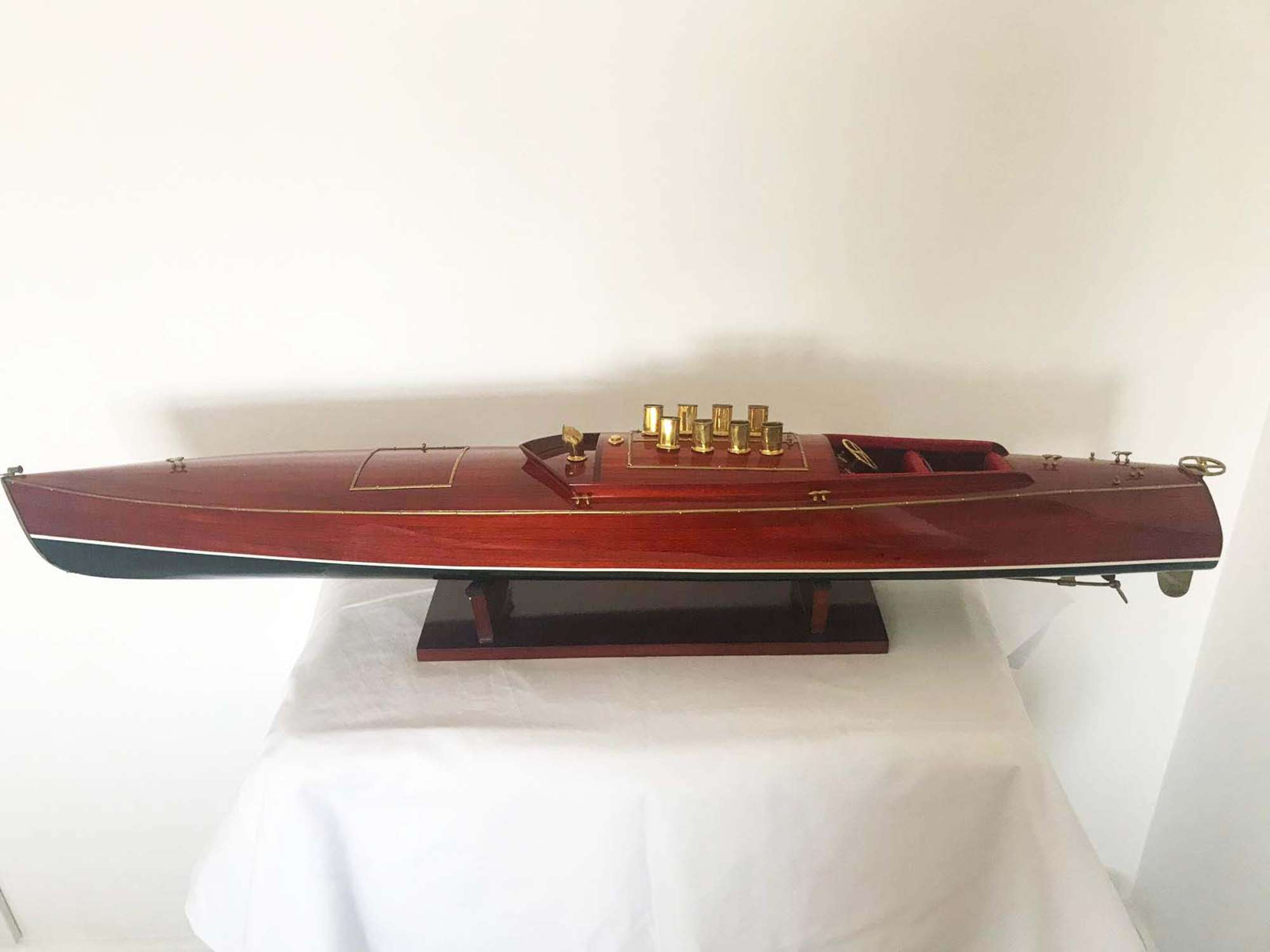 'Dixie 2'  1/10 scale model.-Sold