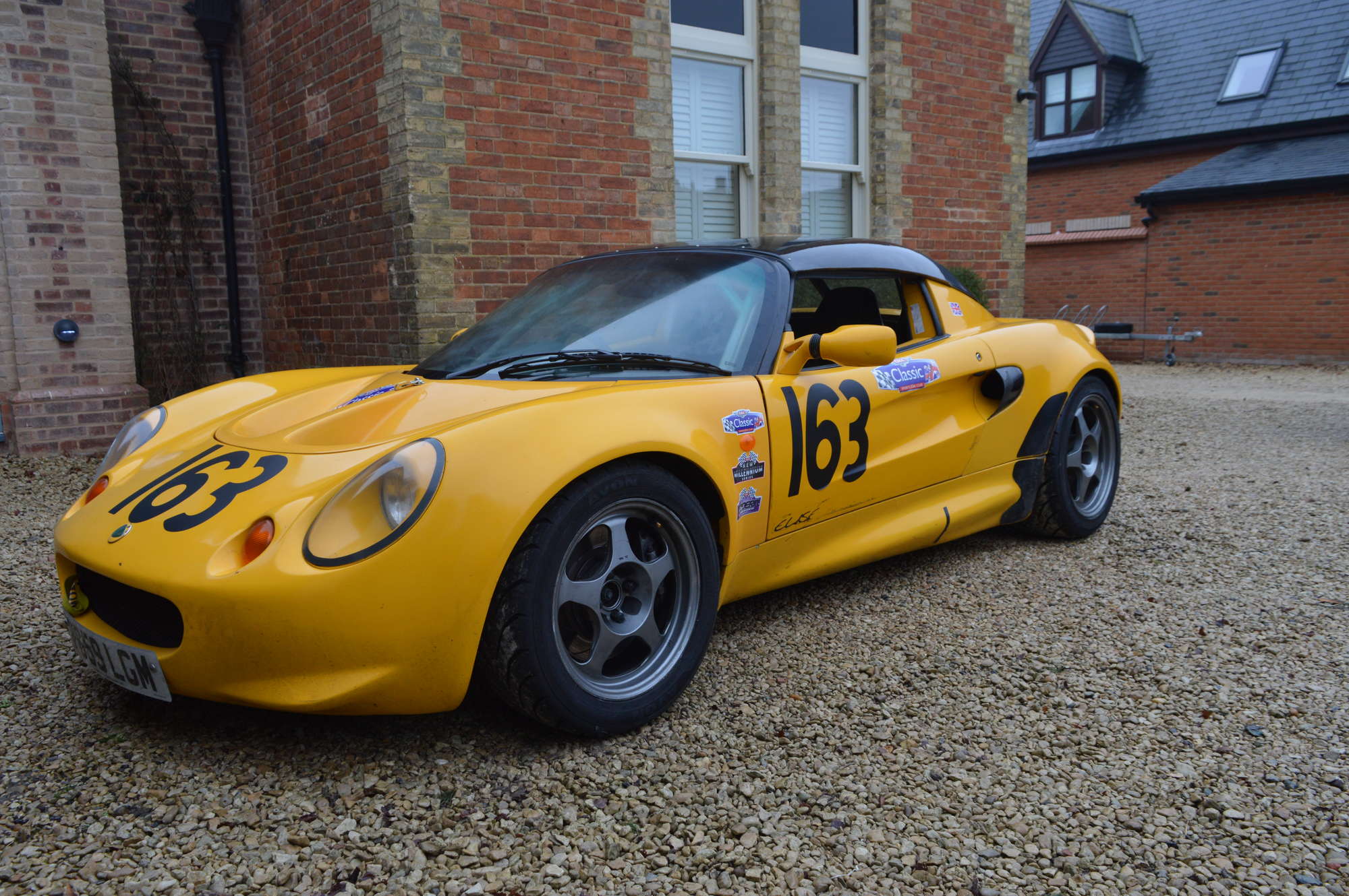 Iconic Auctioneers | 1996 Lotus Elise-Sold