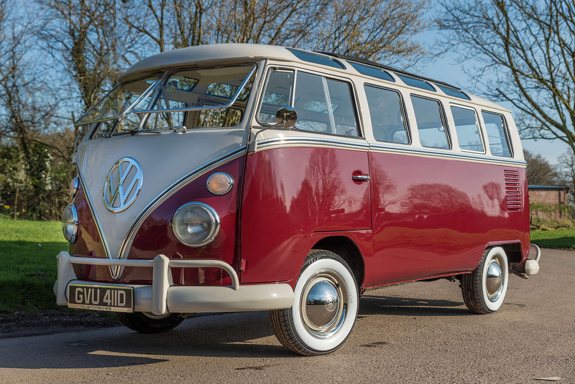 1966 VW Type 2 (T1) Microbus Deluxe 'Samba'-Sold