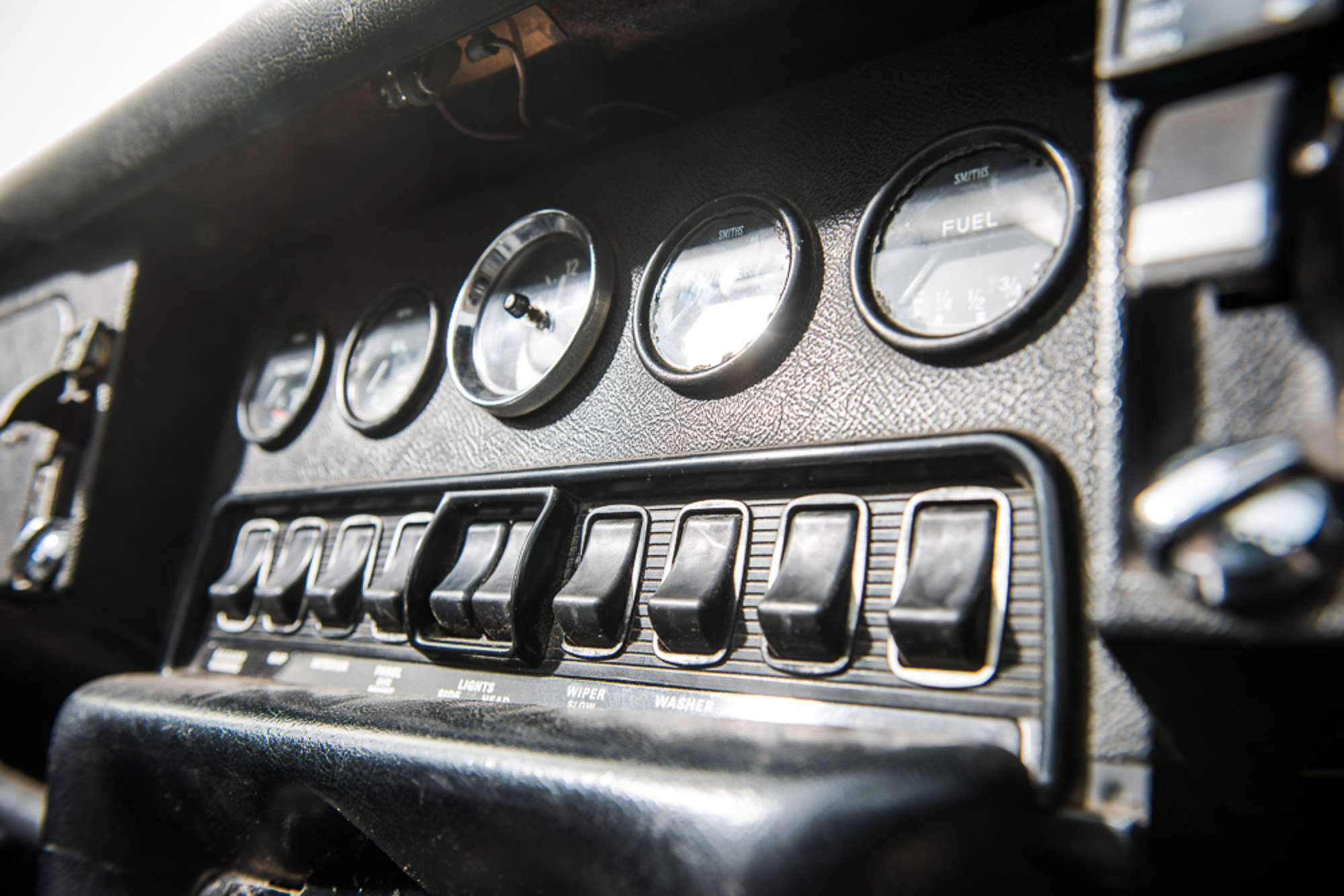 1973 Jaguar E-Type Series lll V12 Roadster-Sold