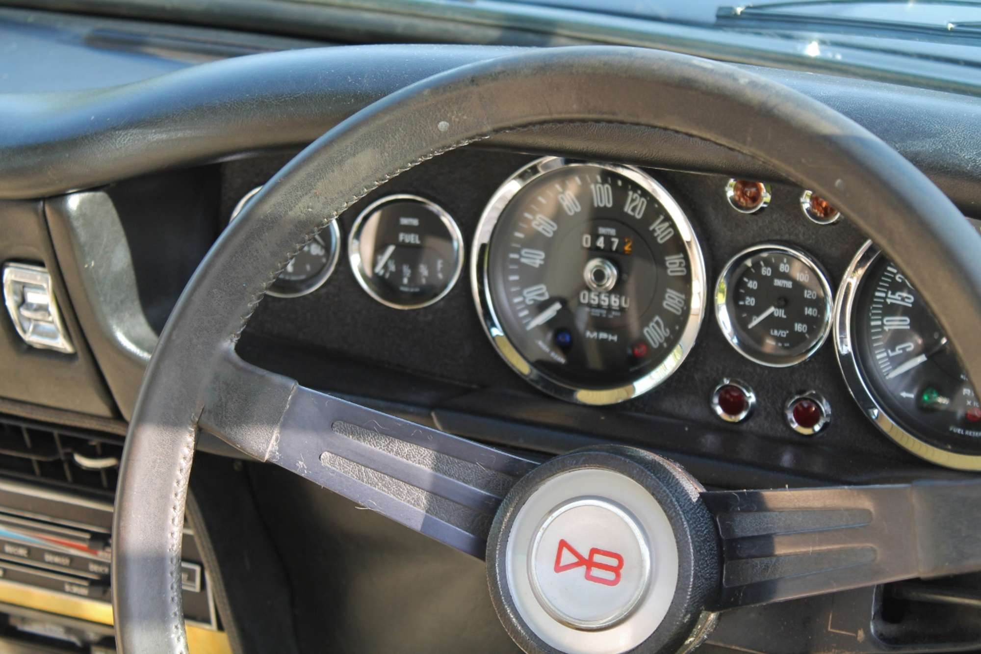 1972 Aston Martin DBS V8-Auction Lot