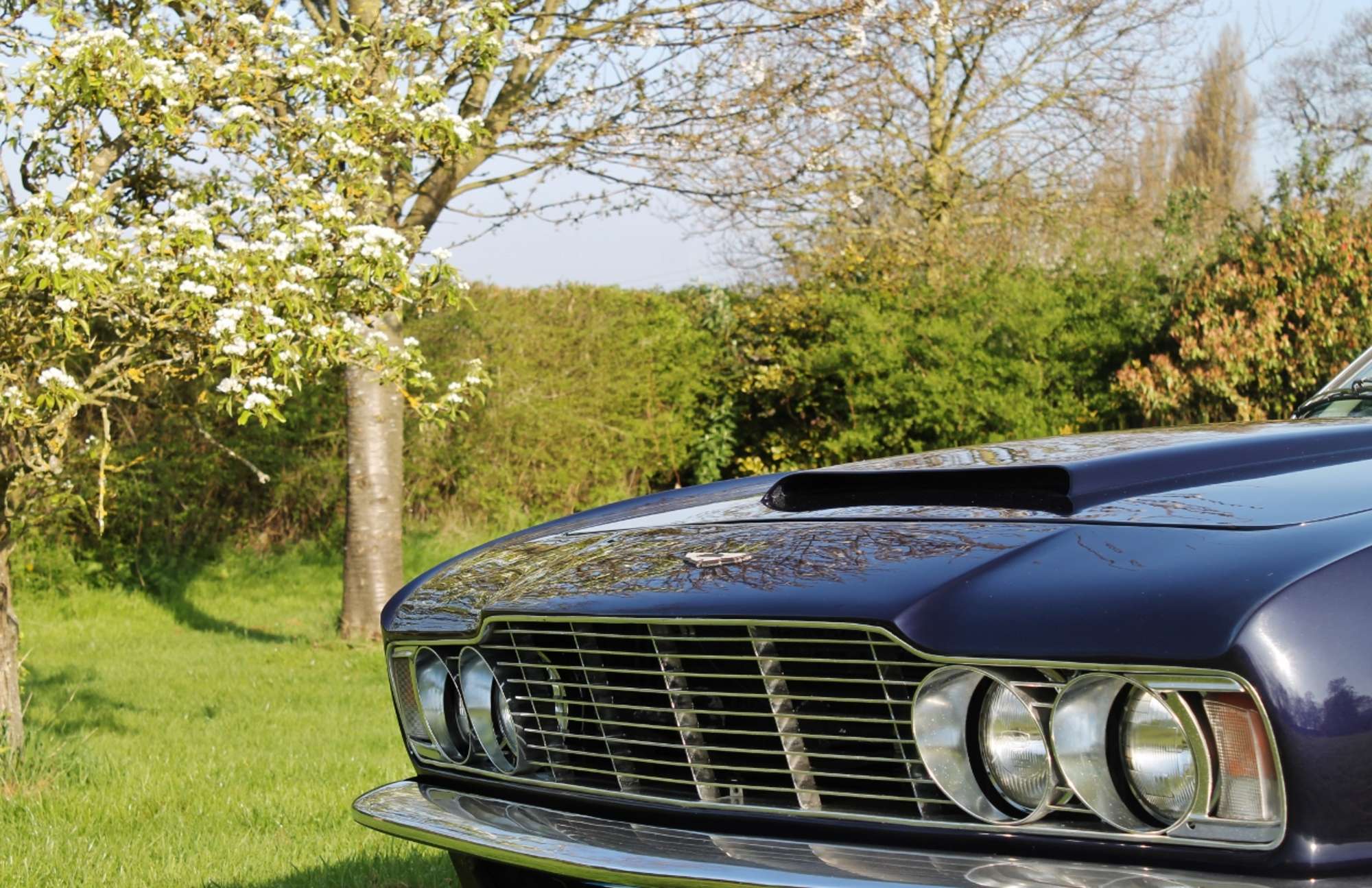 1972 Aston Martin DBS V8-Auction Lot