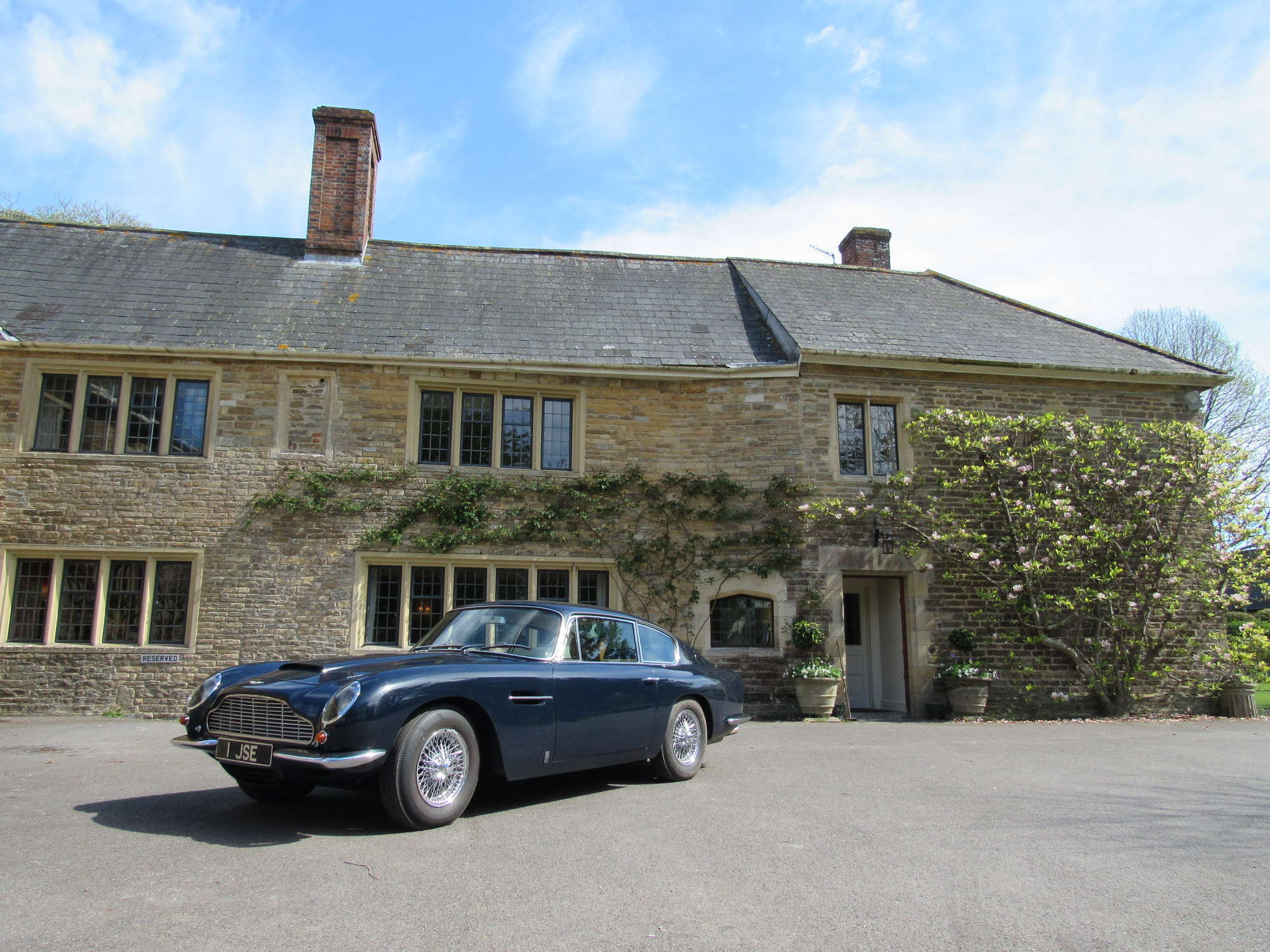 1967 Aston Martin DB6-Auction Lot