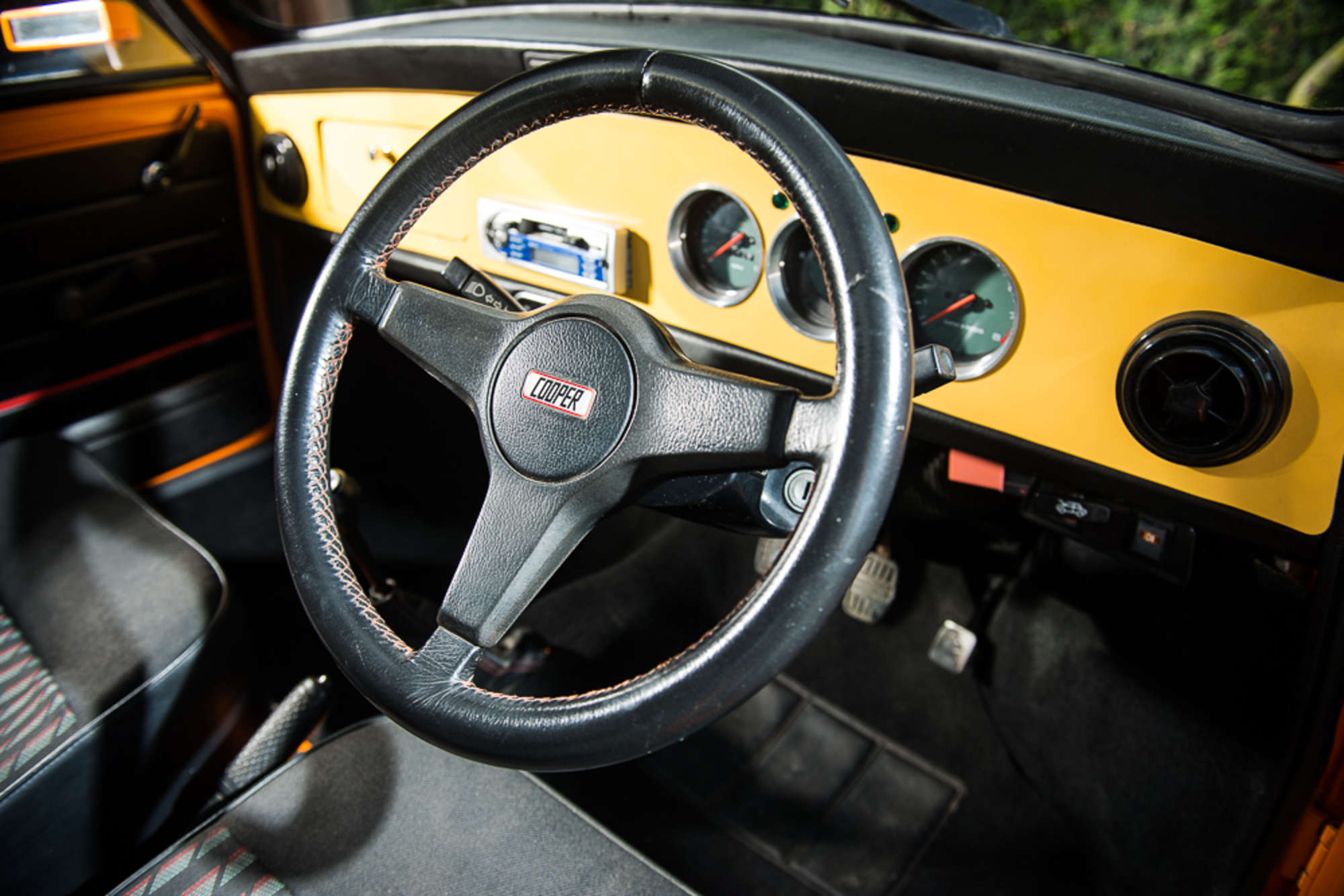 ** Regretfully Withdrawn ** 1990 (built) Customised Mini 'Or-Auction Lot