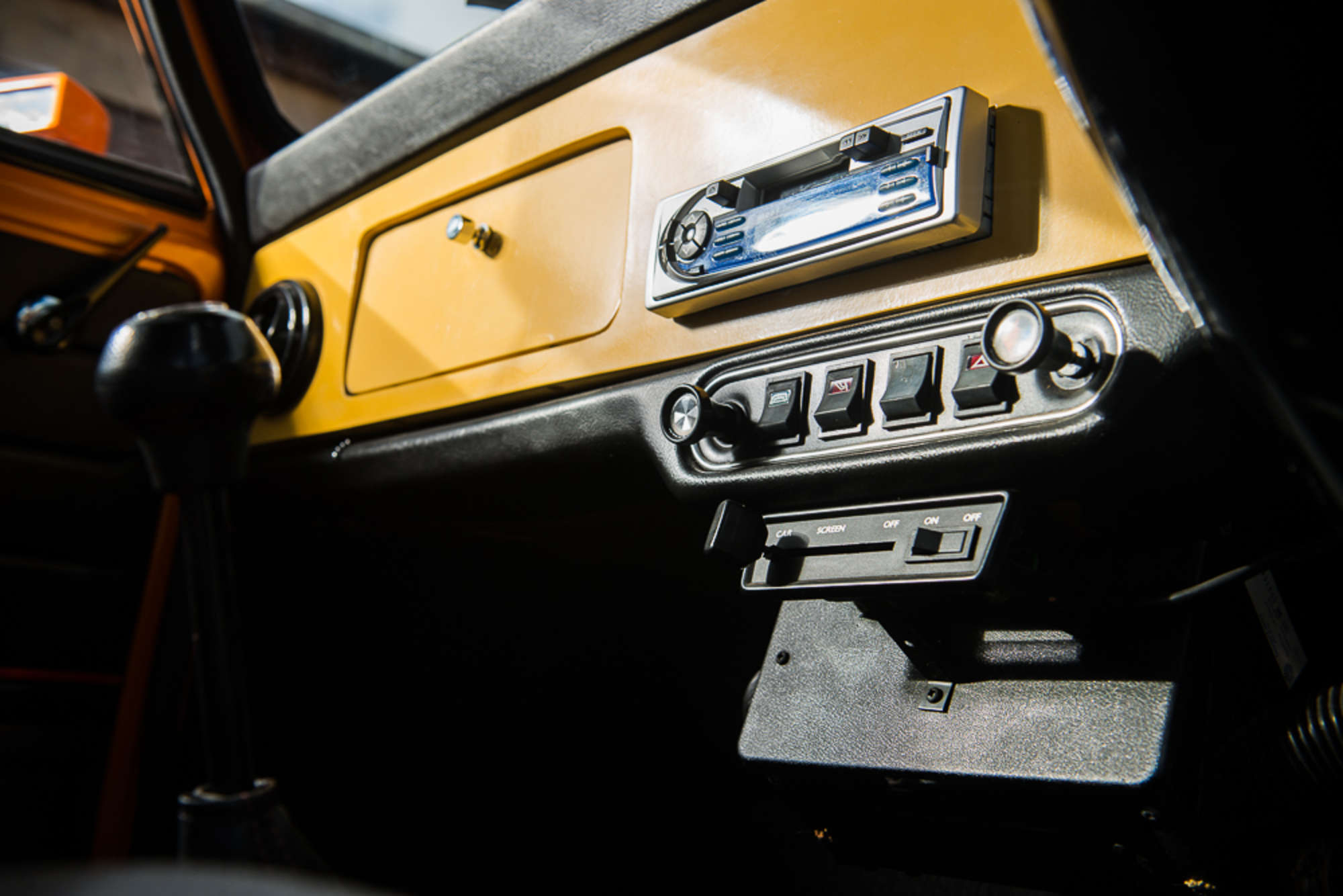 ** Regretfully Withdrawn ** 1990 (built) Customised Mini 'Or-Auction Lot