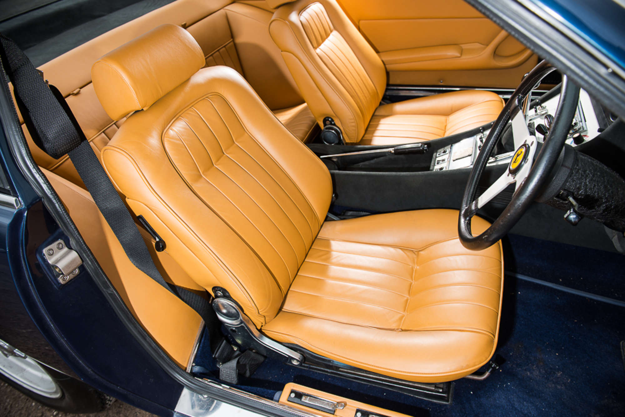 1972 Ferrari 365 GTC/4-Auction Lot