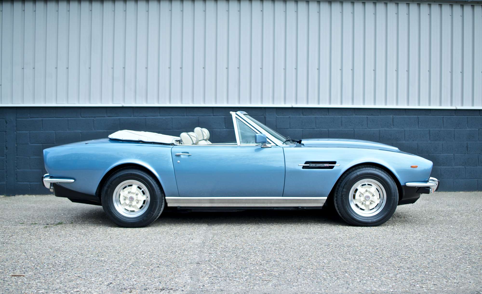 1979 Aston Martin V8 Volante-Auction Lot