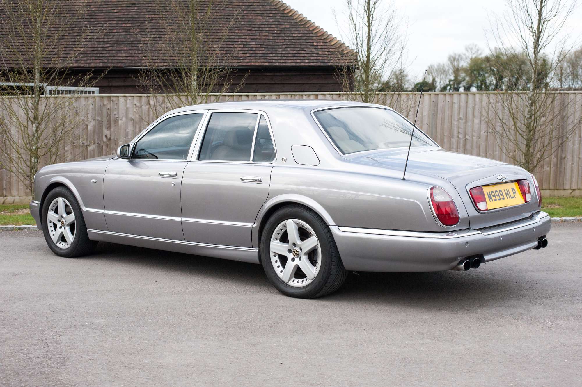 2000 Bentley Arnage Red Label-Sold