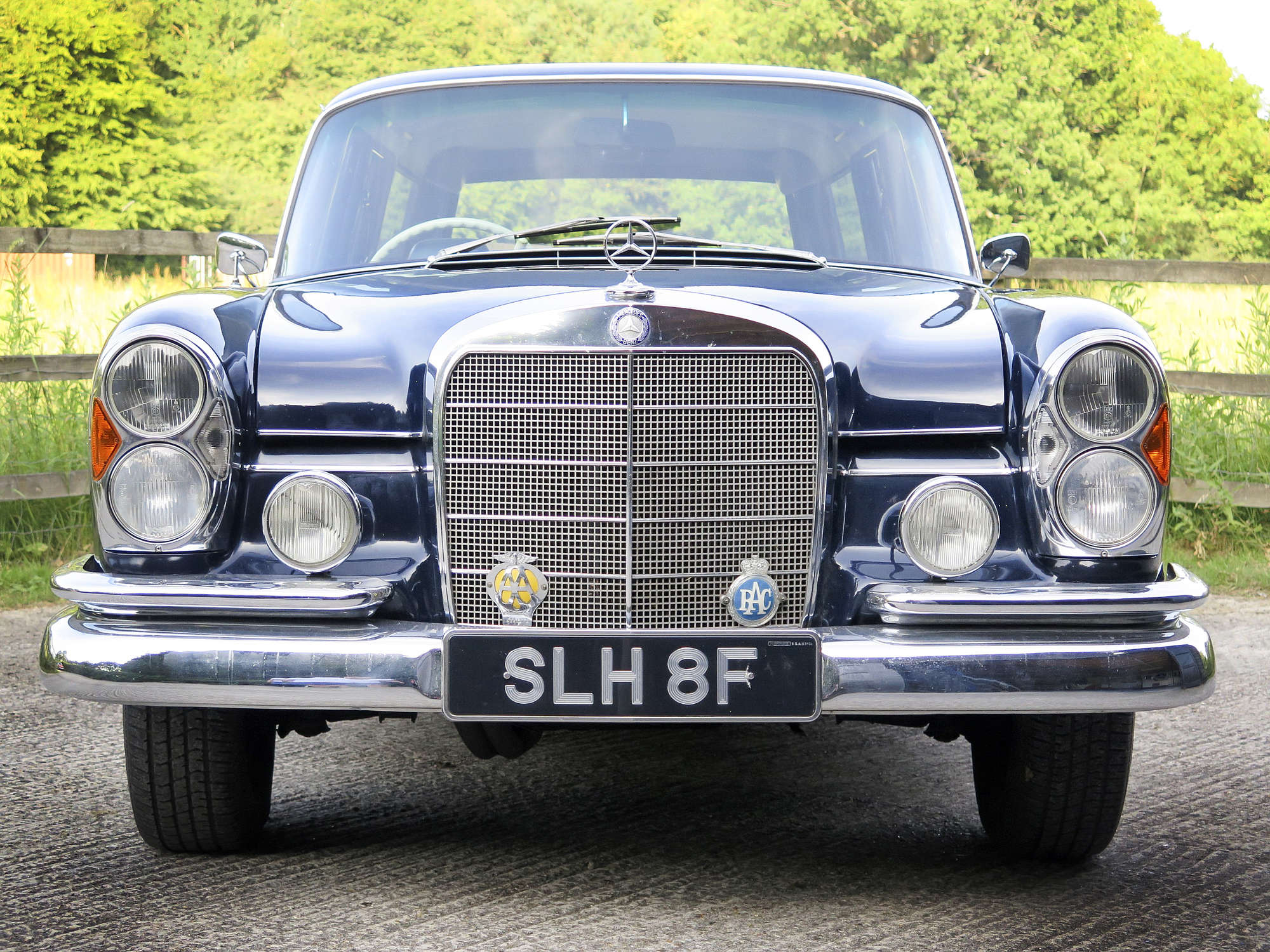 1967 Mercedes-Benz 230S 'Universal'-Sold
