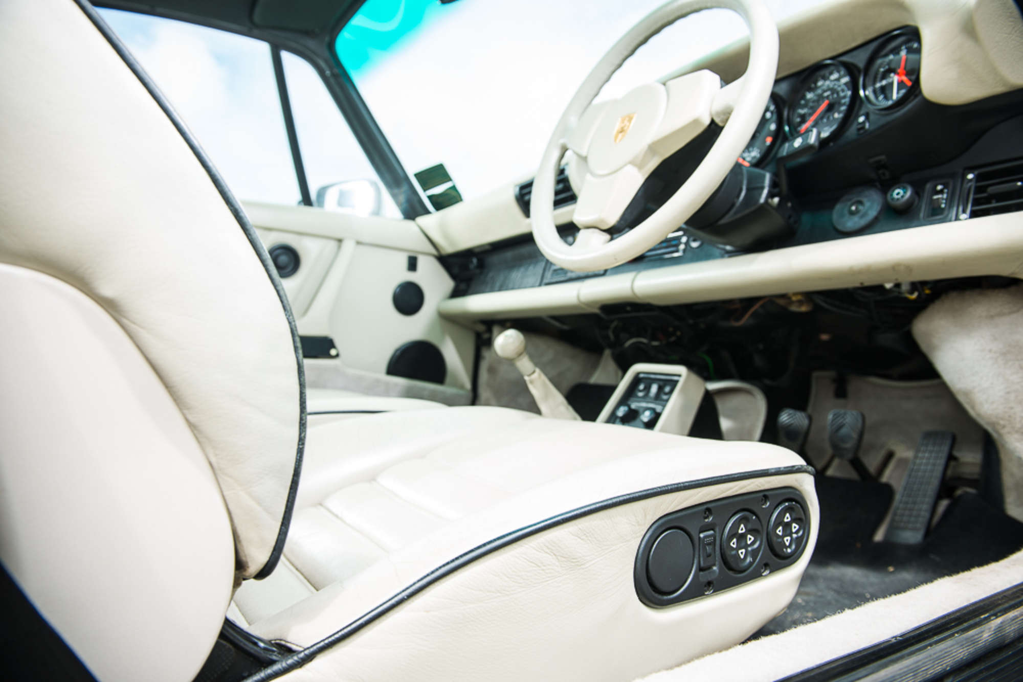 1989 Porsche 911(930) Turbo LE-Sold