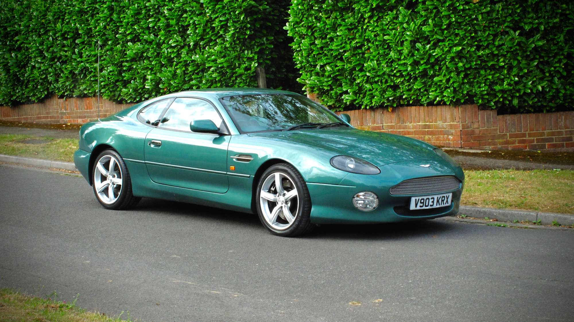 2000 Aston Martin DB7 Vantage V12 Manual-Auction Lot