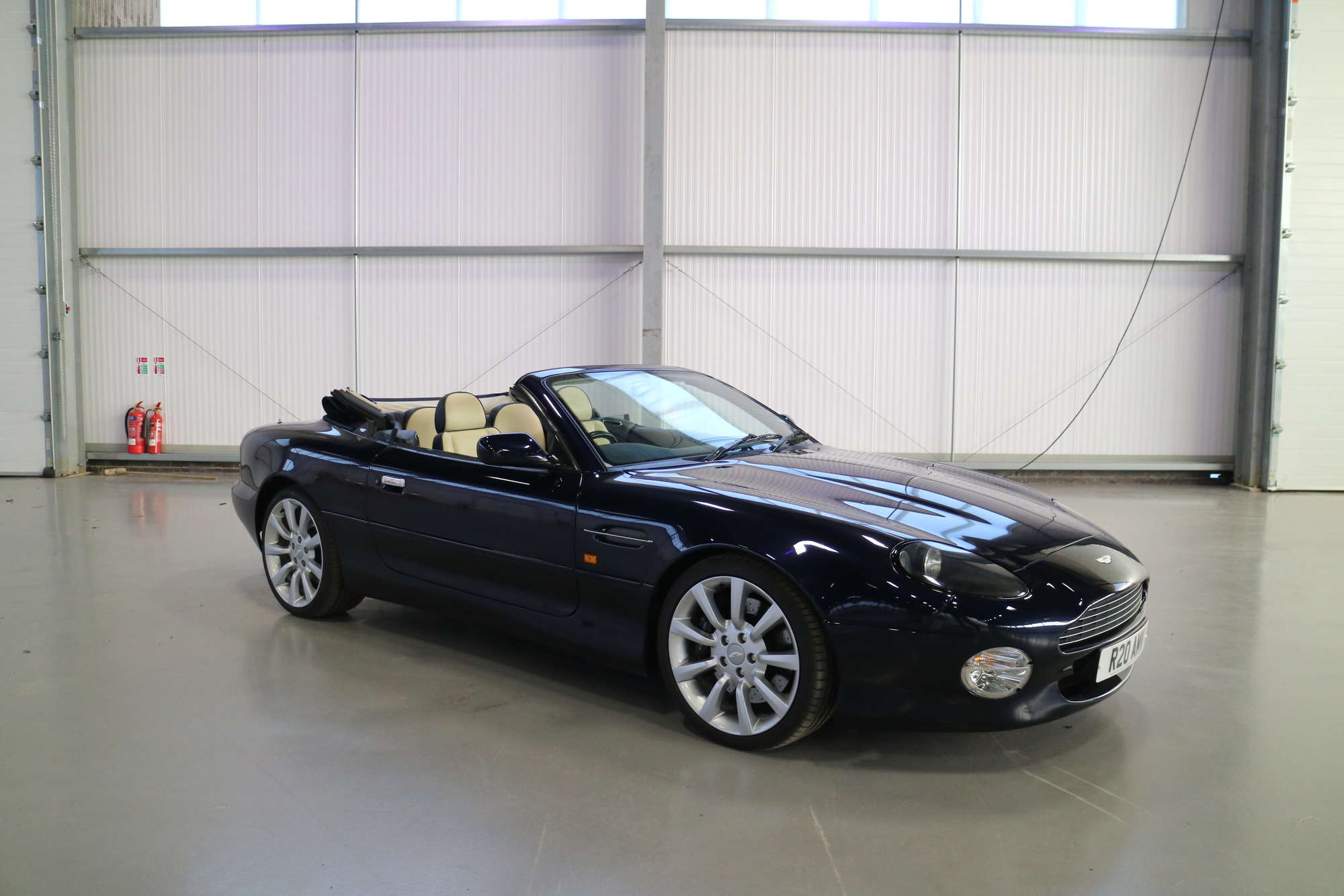 1999 Aston Martin DB7 Vantage Volante-Sold