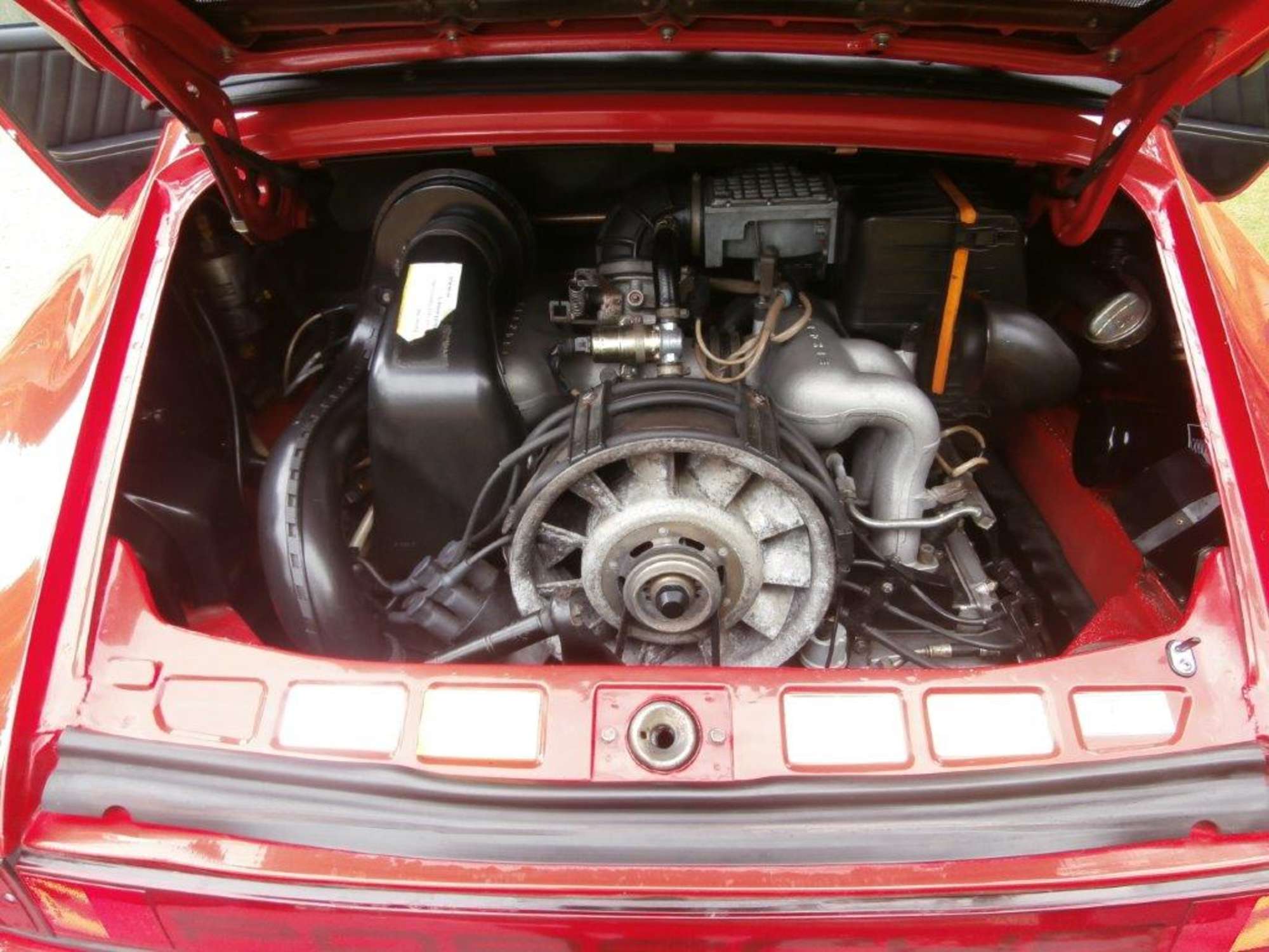 1985 Porsche 911 3.2 Carrera Cabriolet-Sold