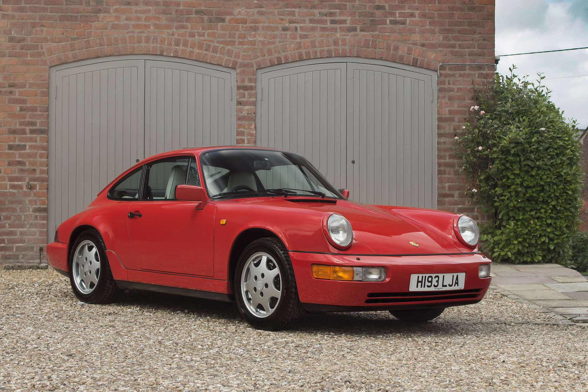 1990 Porsche 911(964) Carrera 2 coupé-Sold