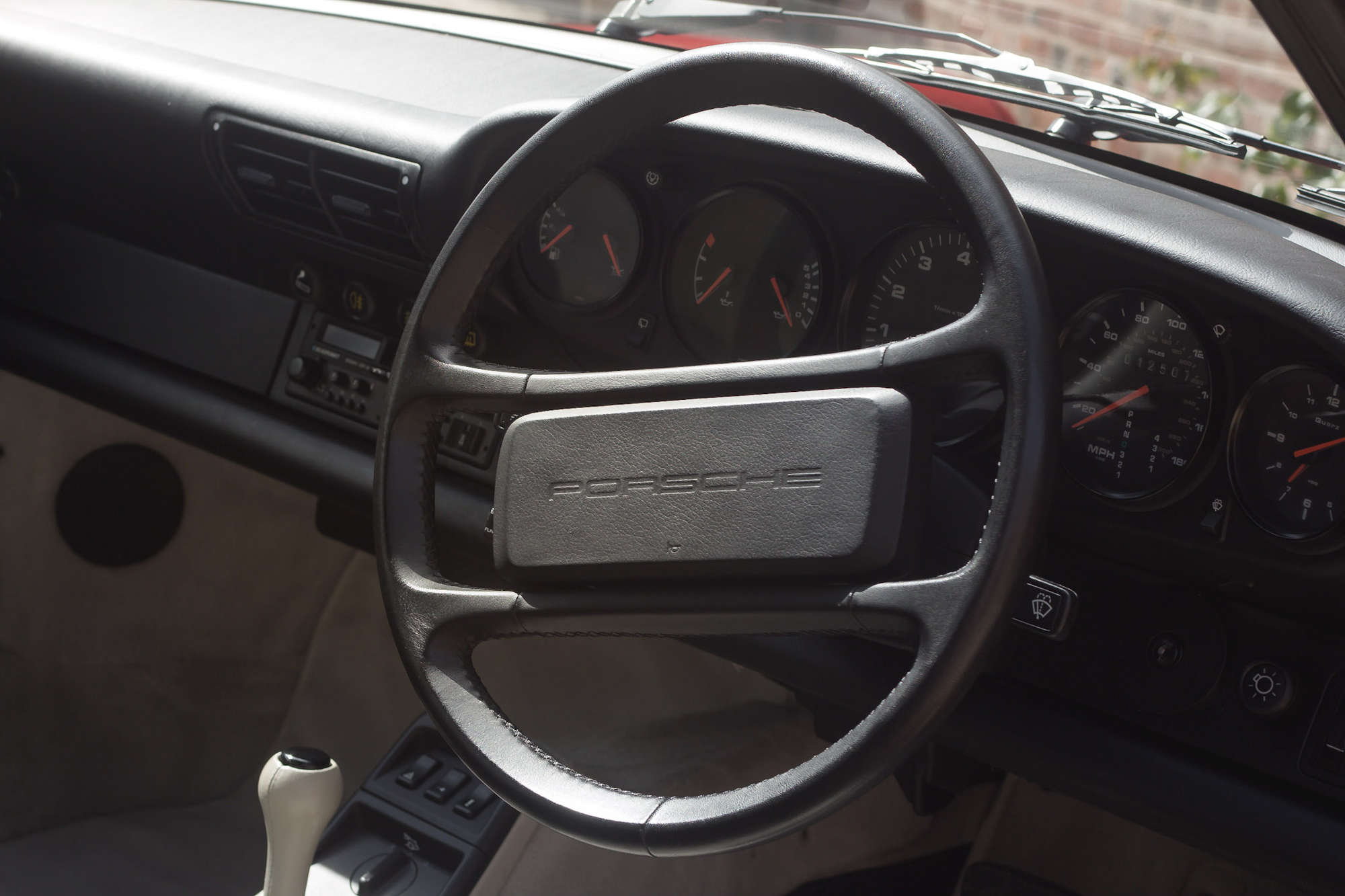 1990 Porsche 911(964) Carrera 2 coupé-Sold