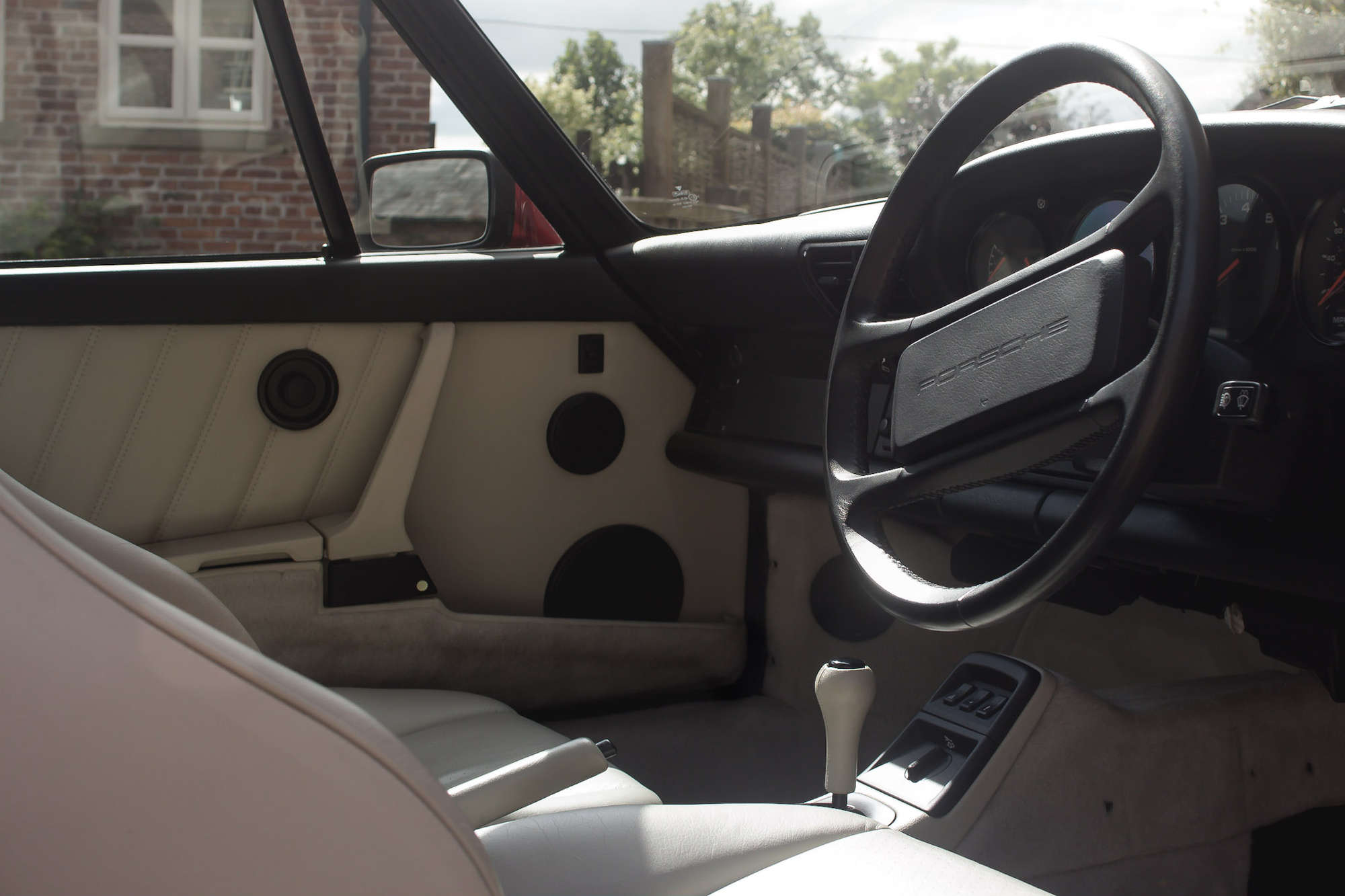 1990 Porsche 911(964) Carrera 2 coupé-Sold