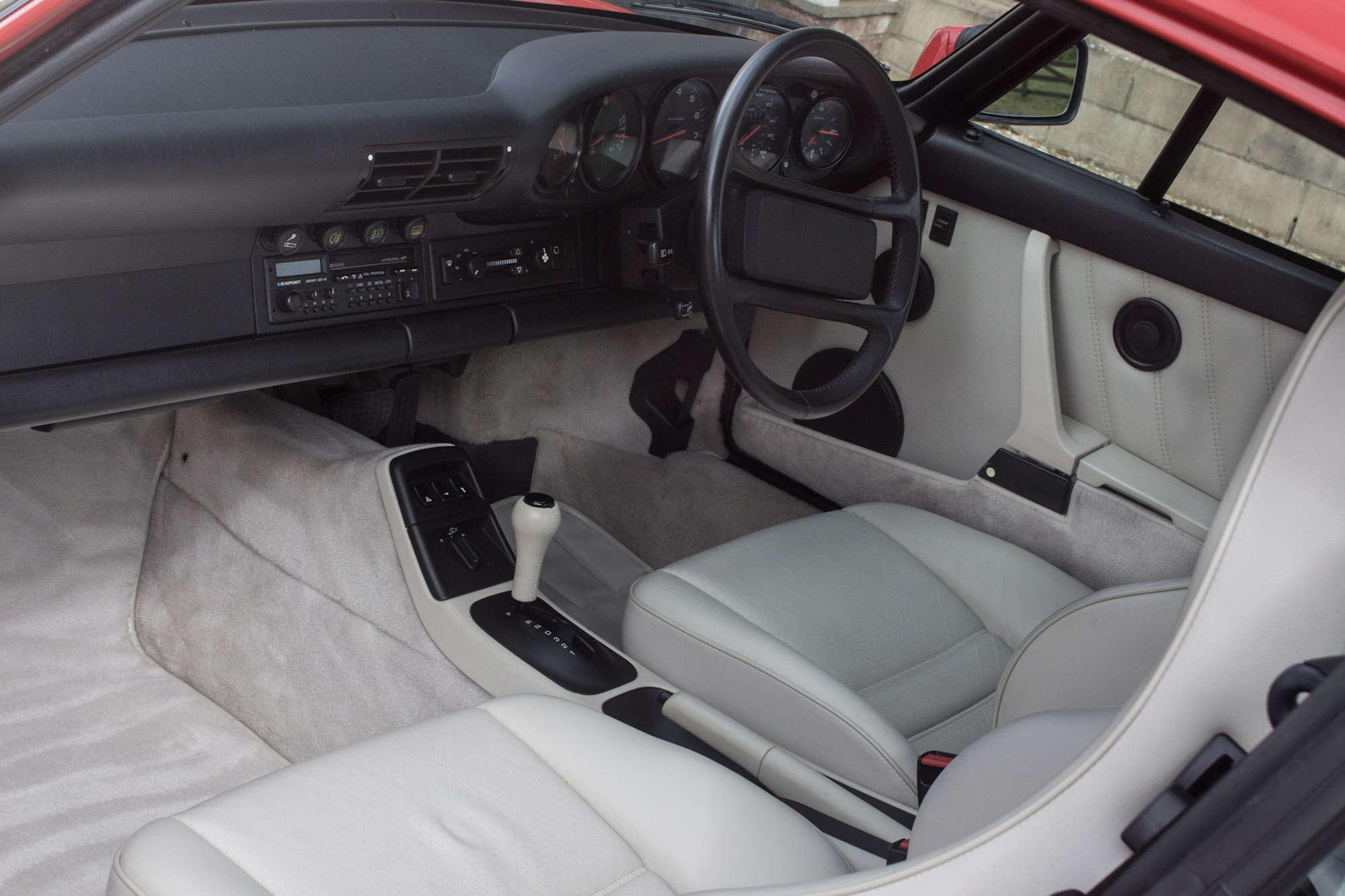 1990 Porsche 911(964) Carrera 2 coupé-Sold