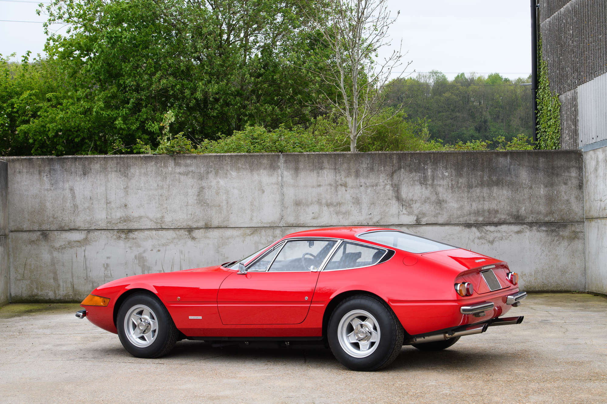 1972 Ferrari 365 GTB/4 Daytona-Sold