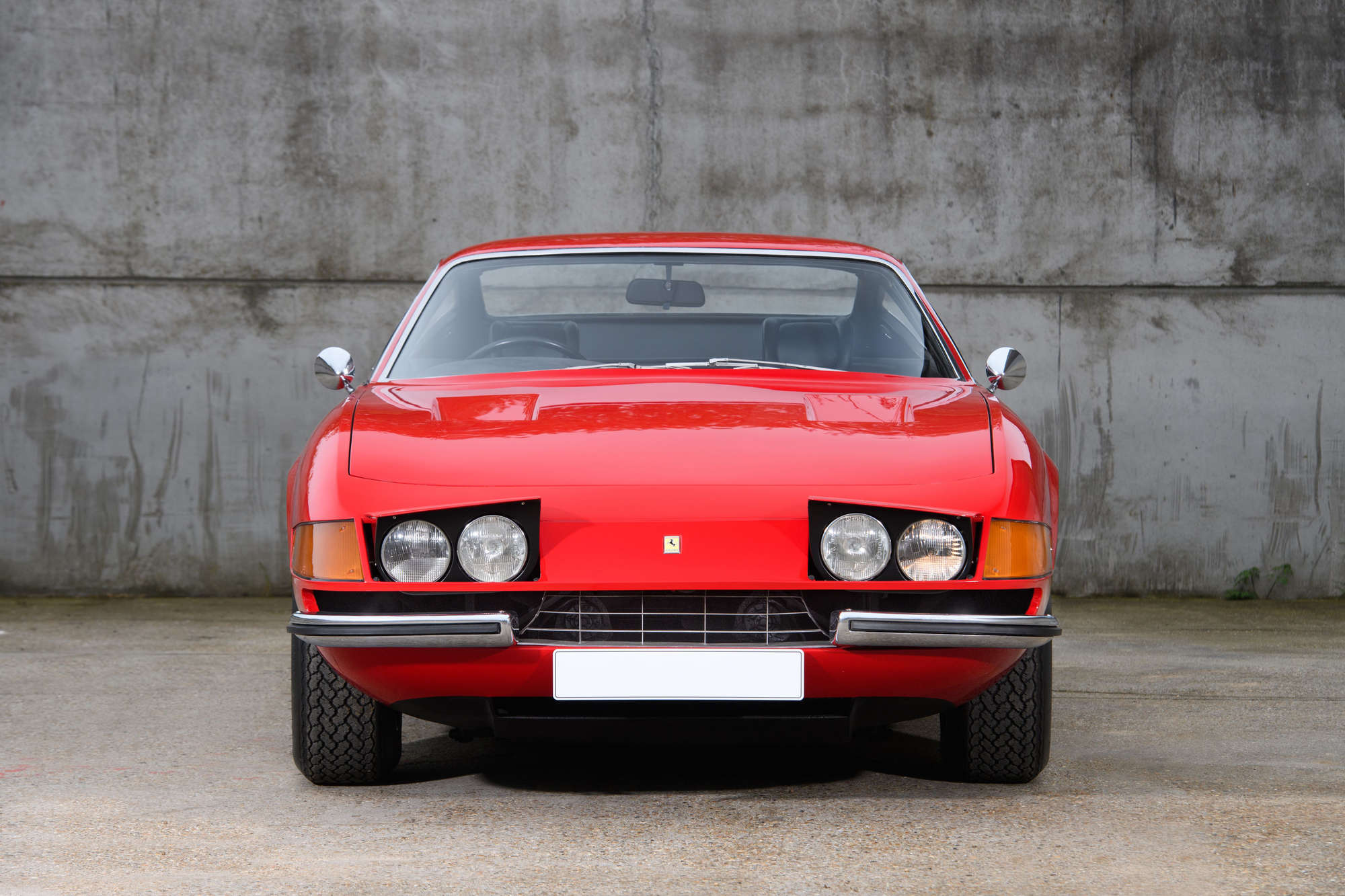 1972 Ferrari 365 GTB/4 Daytona-Sold