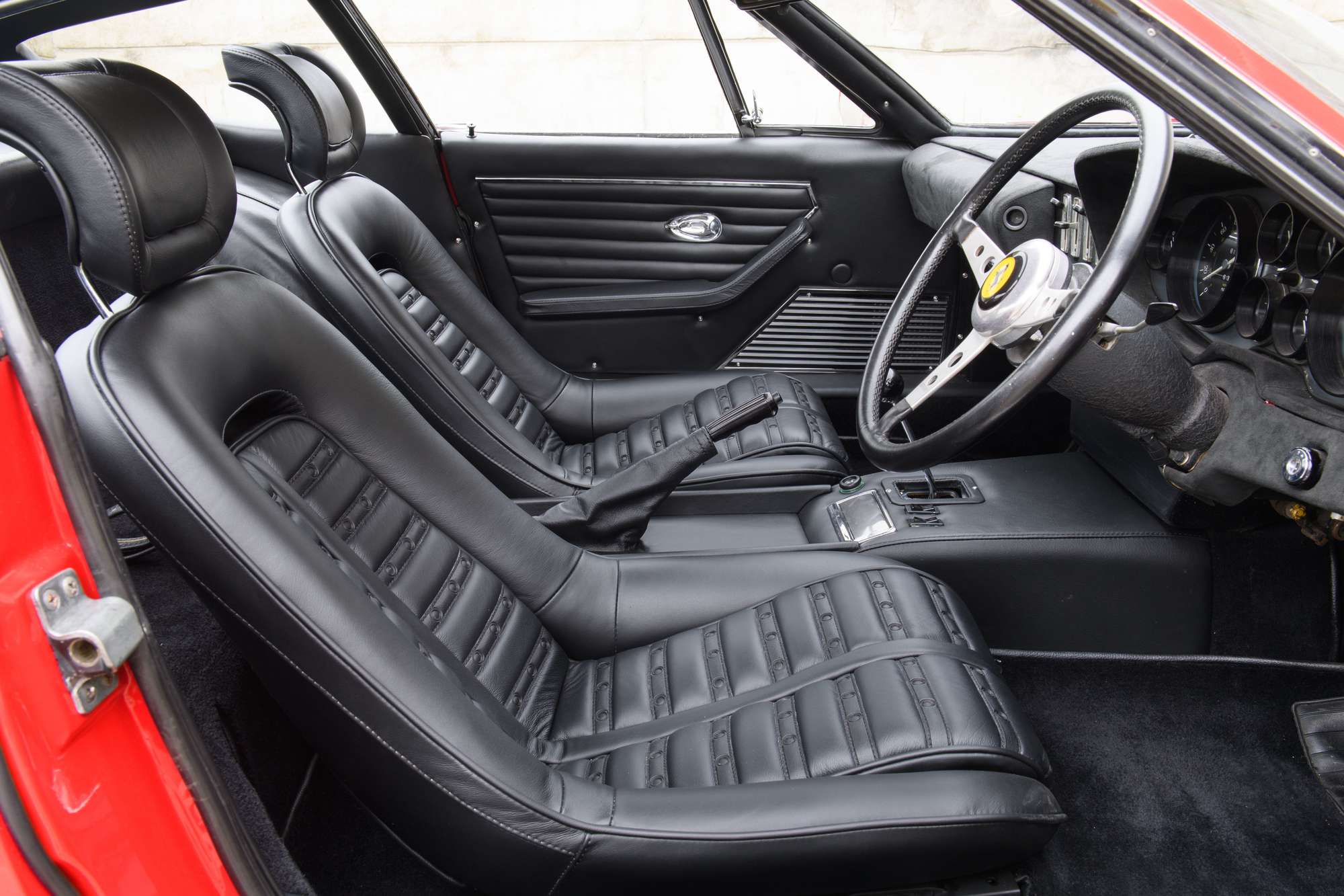 1972 Ferrari 365 GTB/4 Daytona-Sold