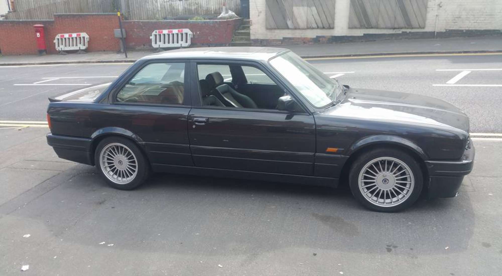 1989 BMW E30 325i Sport -Auction Lot