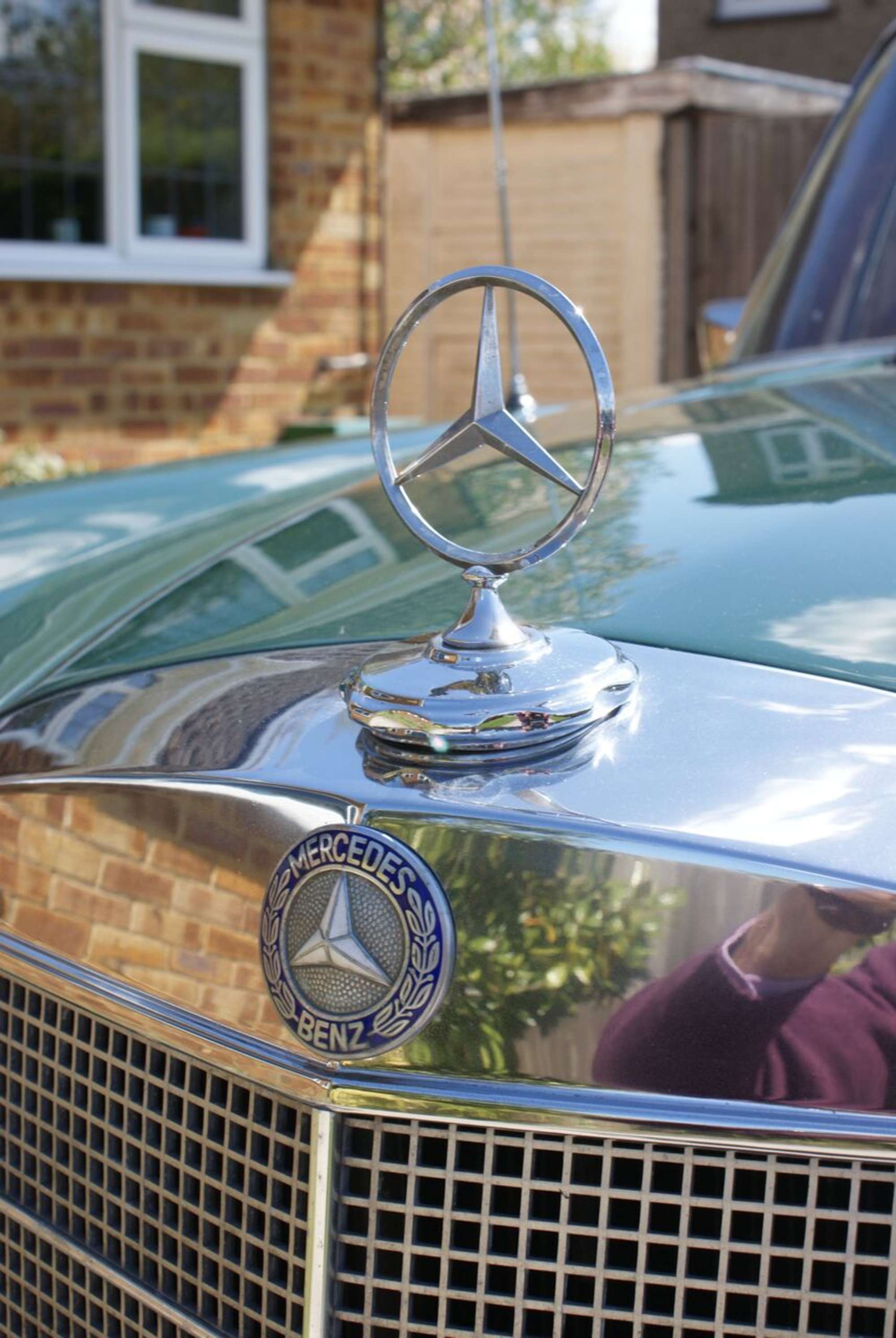 1963 Mercedes-Benz 220SE Cabriolet-Sold