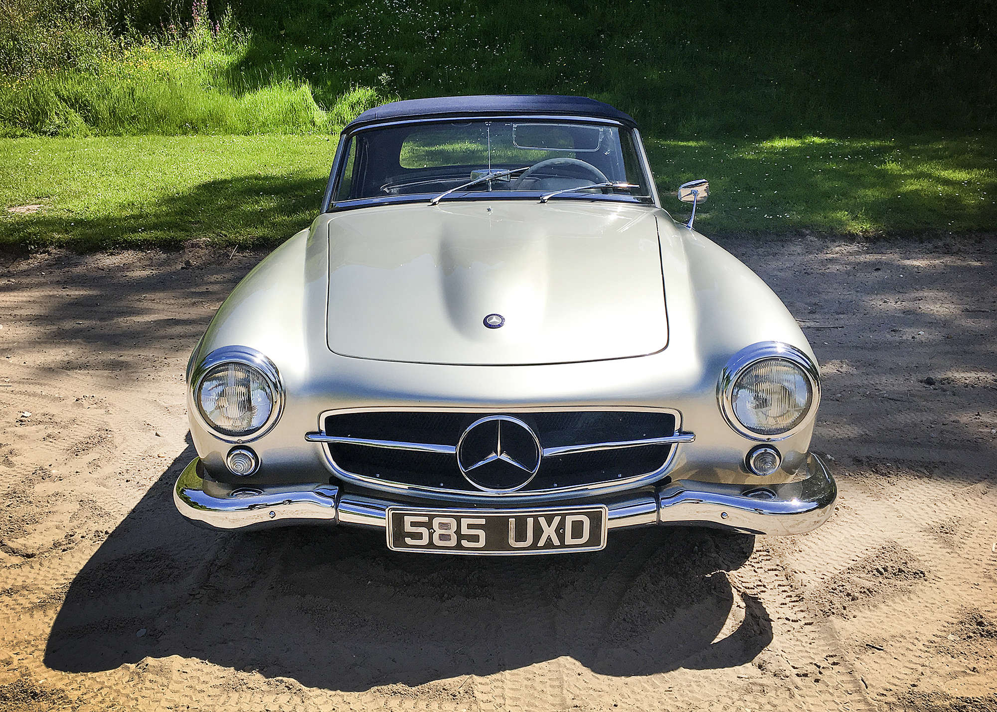1955 Mercedes-Benz 190SL-Sold