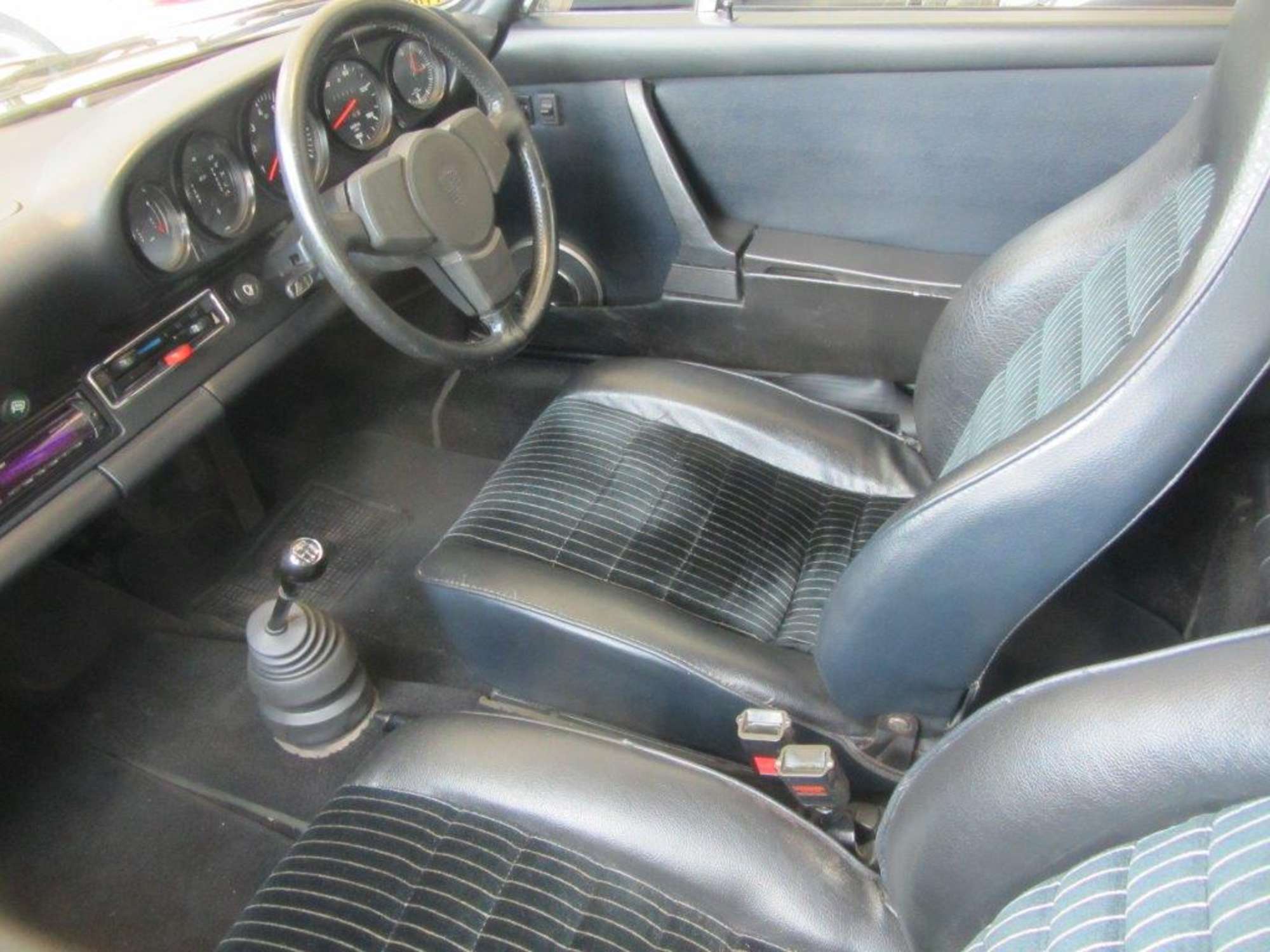 1974 Porsche 911 Carrera 2.7 MFI-Sold