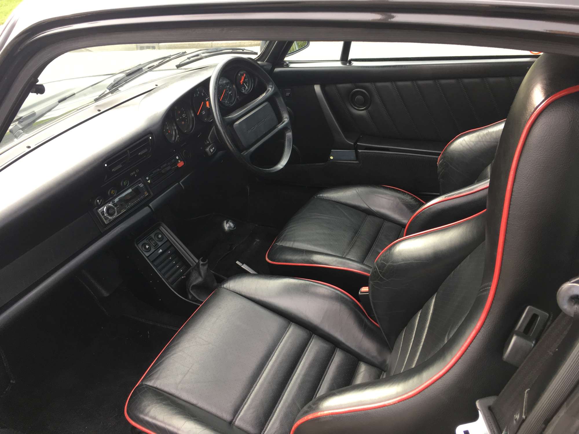 1988 Porsche 911 Carrera Sport Coupé-Sold