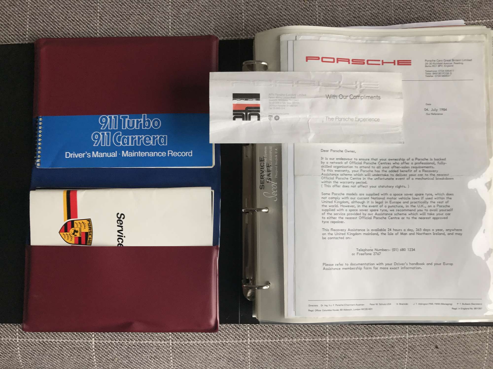 1984 Porsche 911 Carrera 3.2 Coupé-Sold