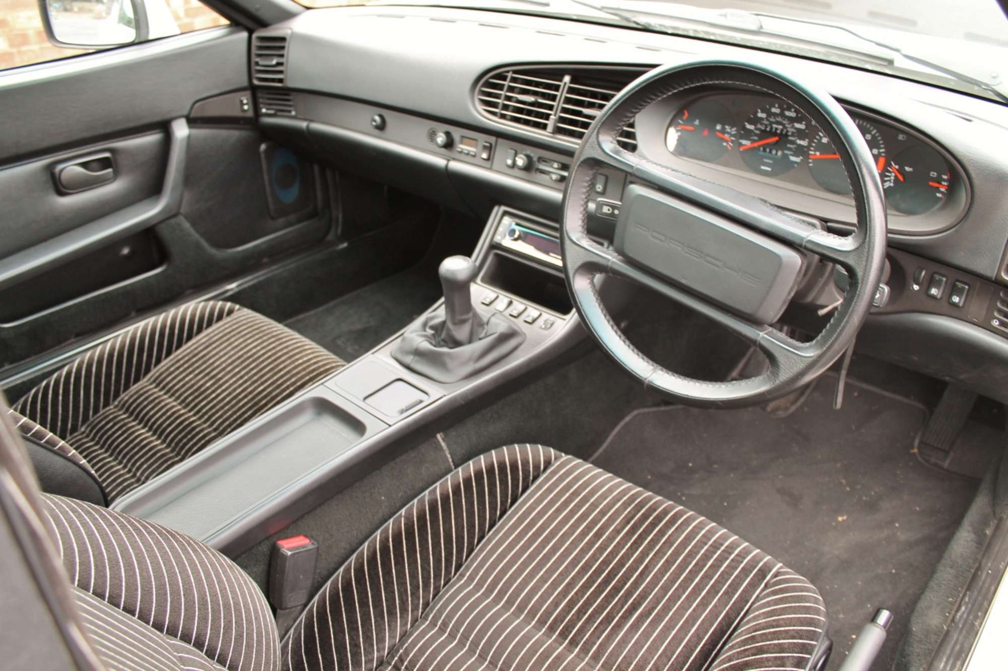 1990 Porsche 944 S2-Sold