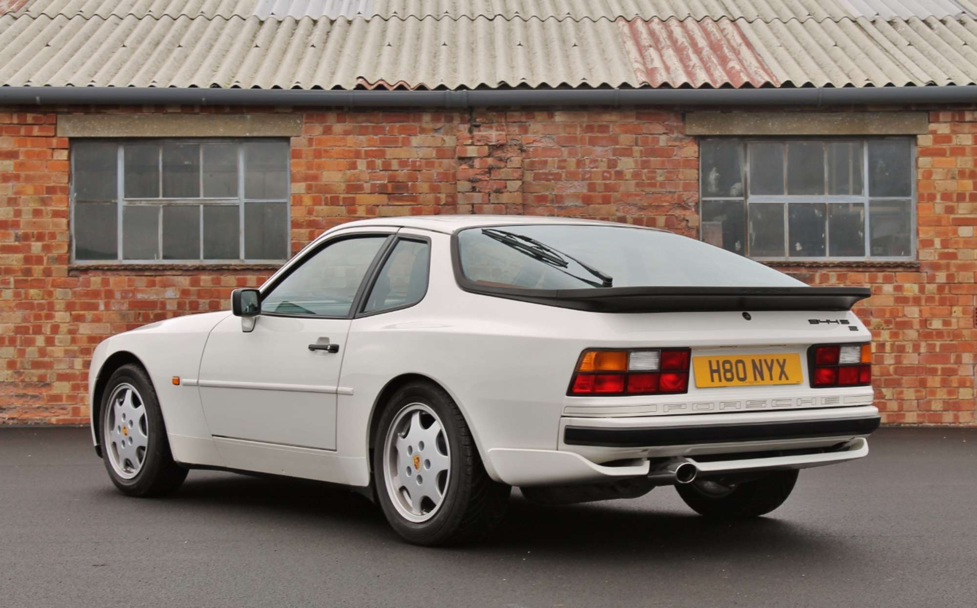 1990 Porsche 944 S2-Sold