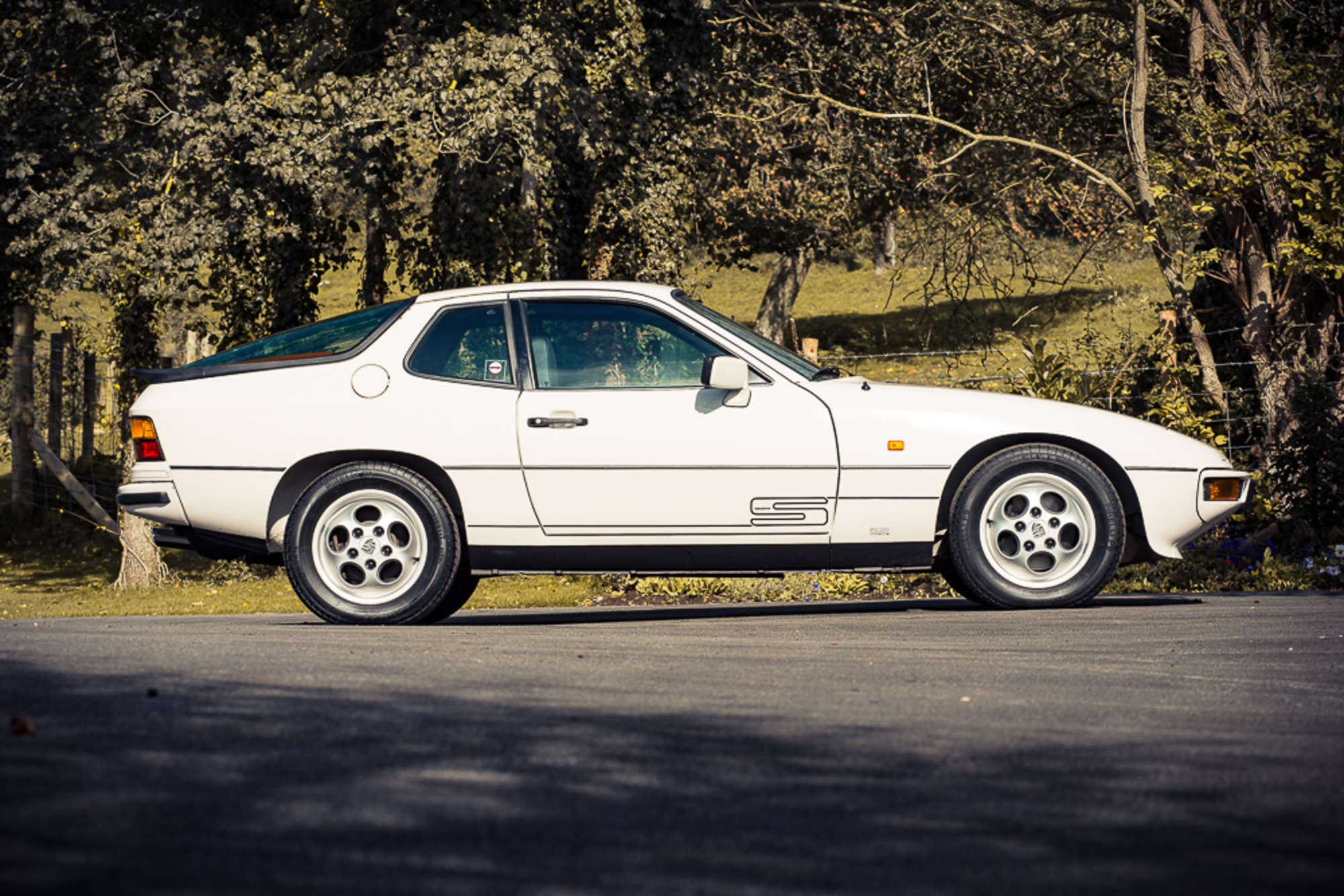 1987 Porsche 924 S-Sold