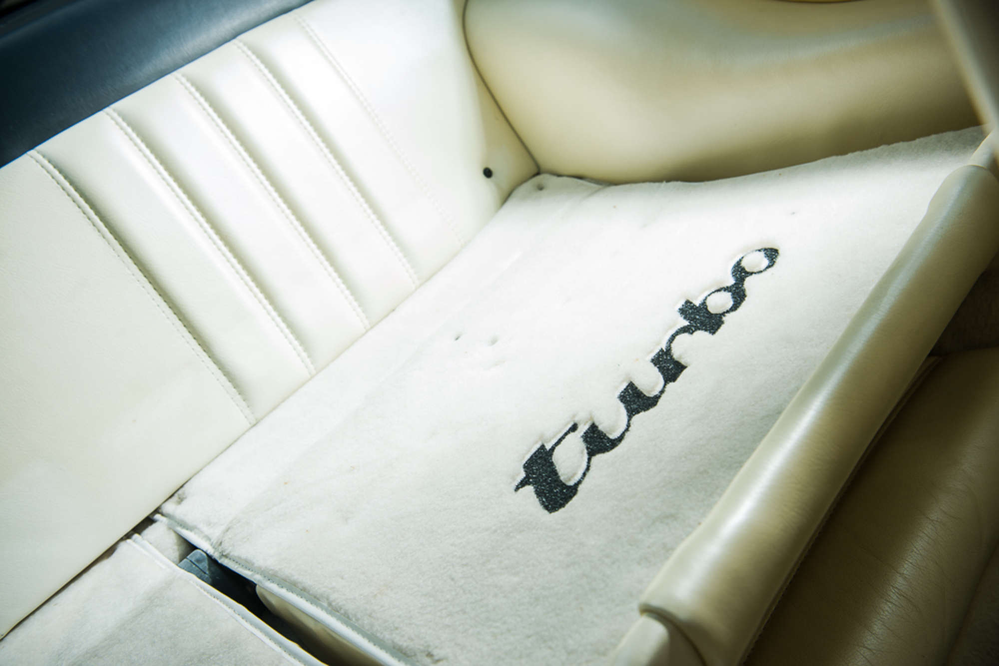 1985 Porsche 911(930) Turbo SE-Auction Lot