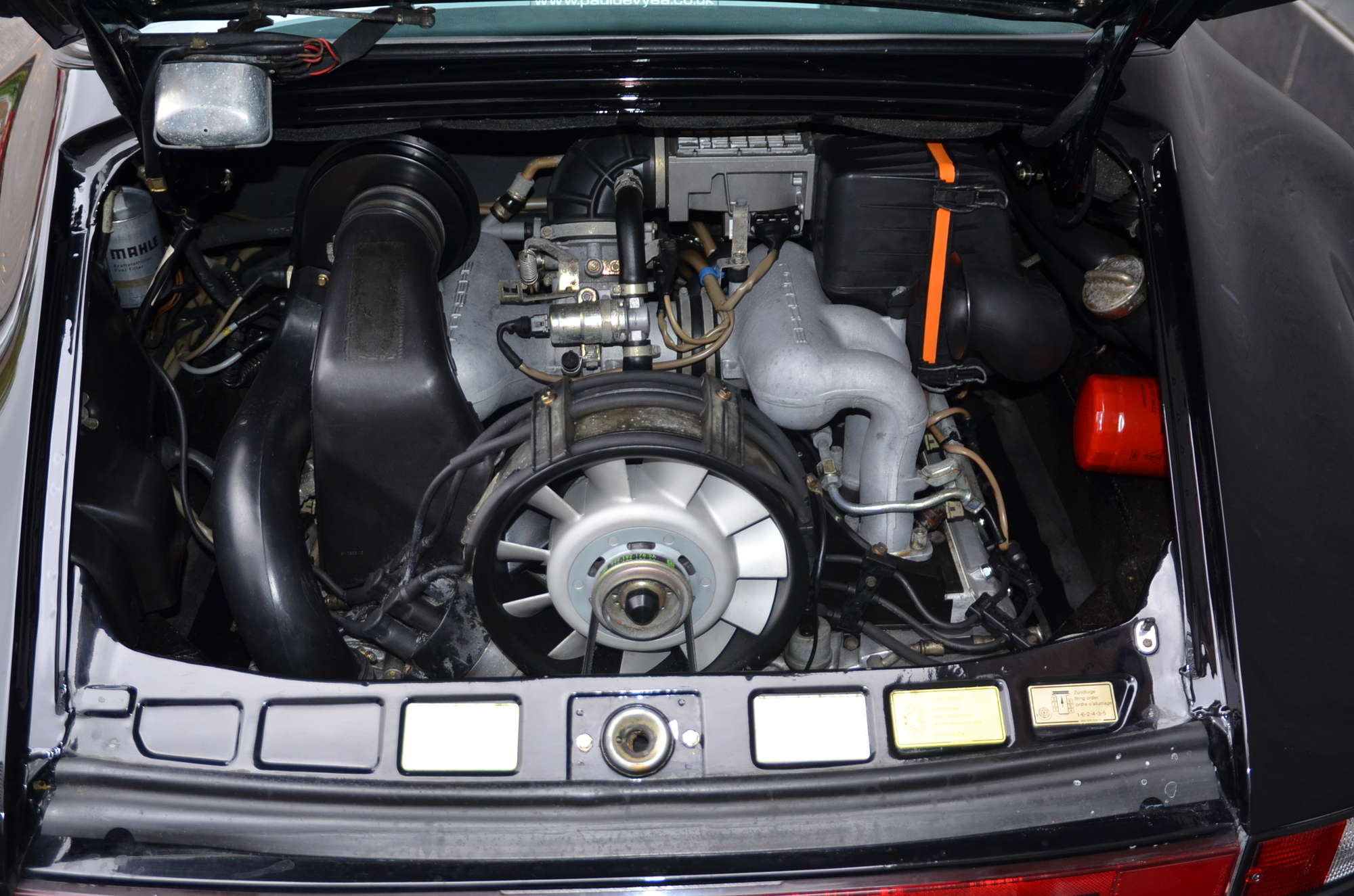 Porsche 911 3.2 SSE Targa (Factory Super Sport-Sold