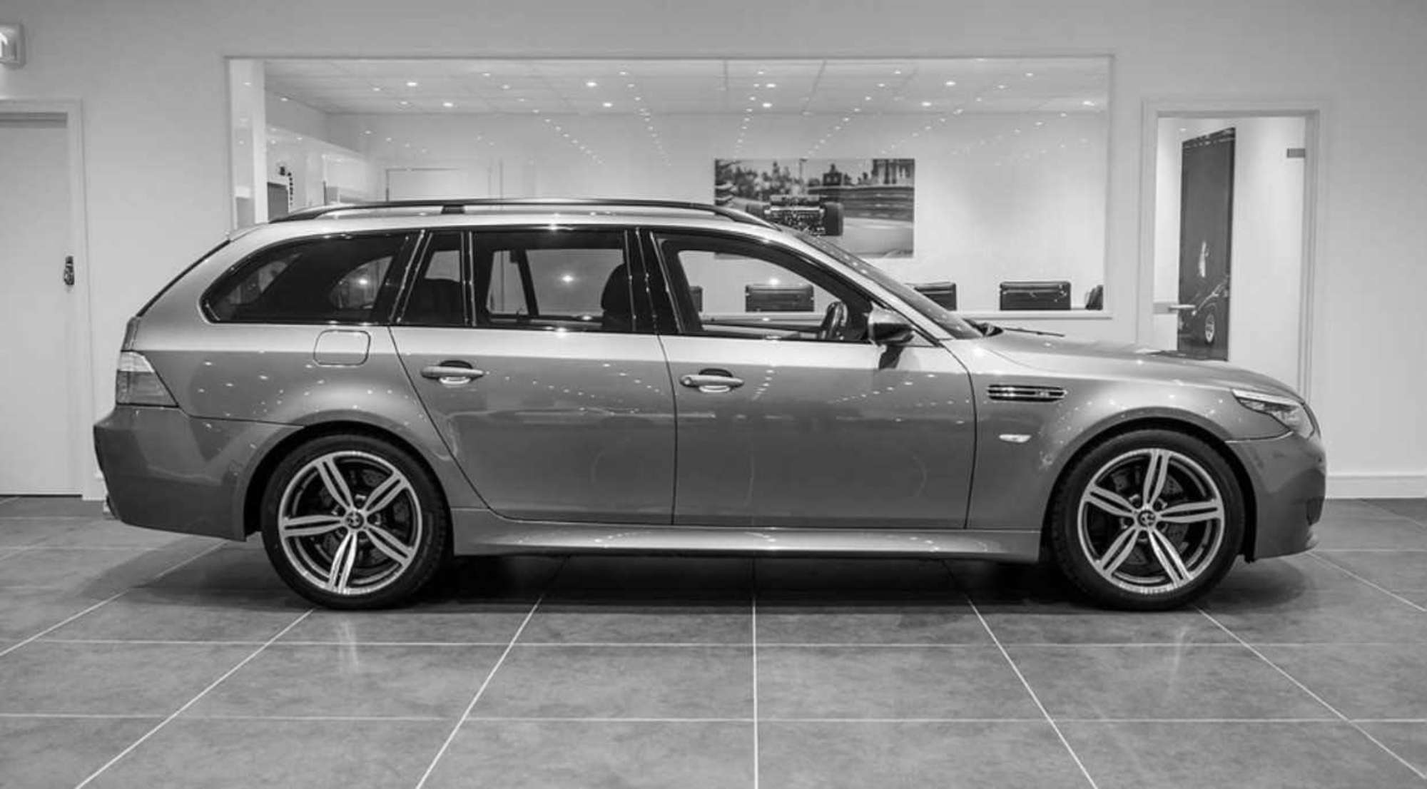 2007 BMW E61 M5 Touring-Sold