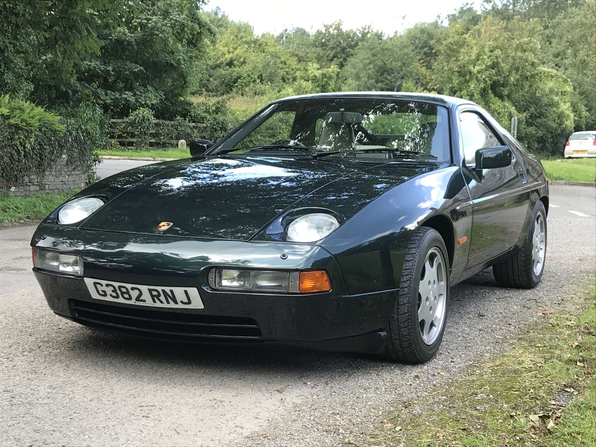 1989 Porsche 928 GT-Sold