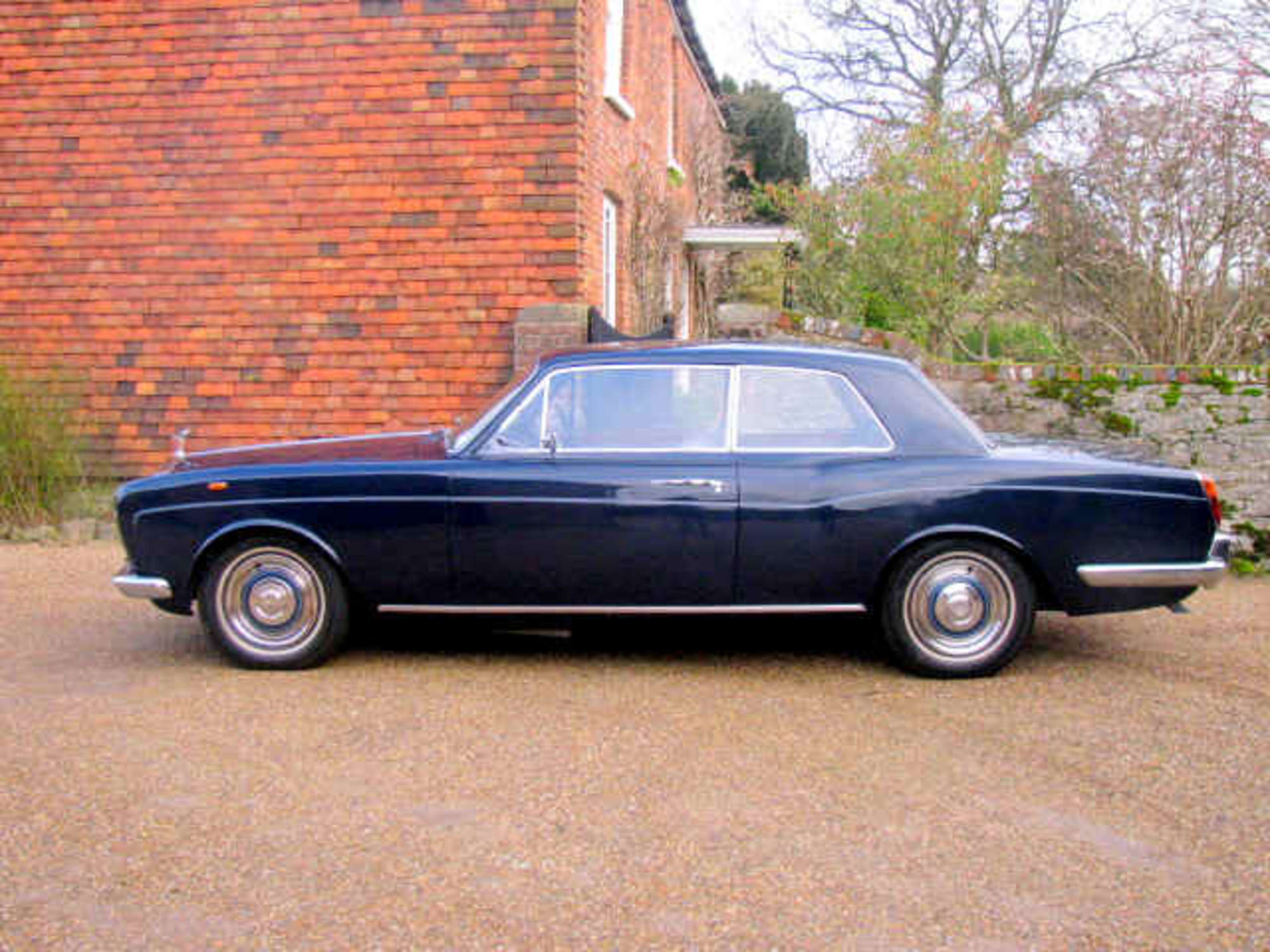 1967 Rolls-Royce Fixed Head Coupe Mulliner Park Ward-Sold