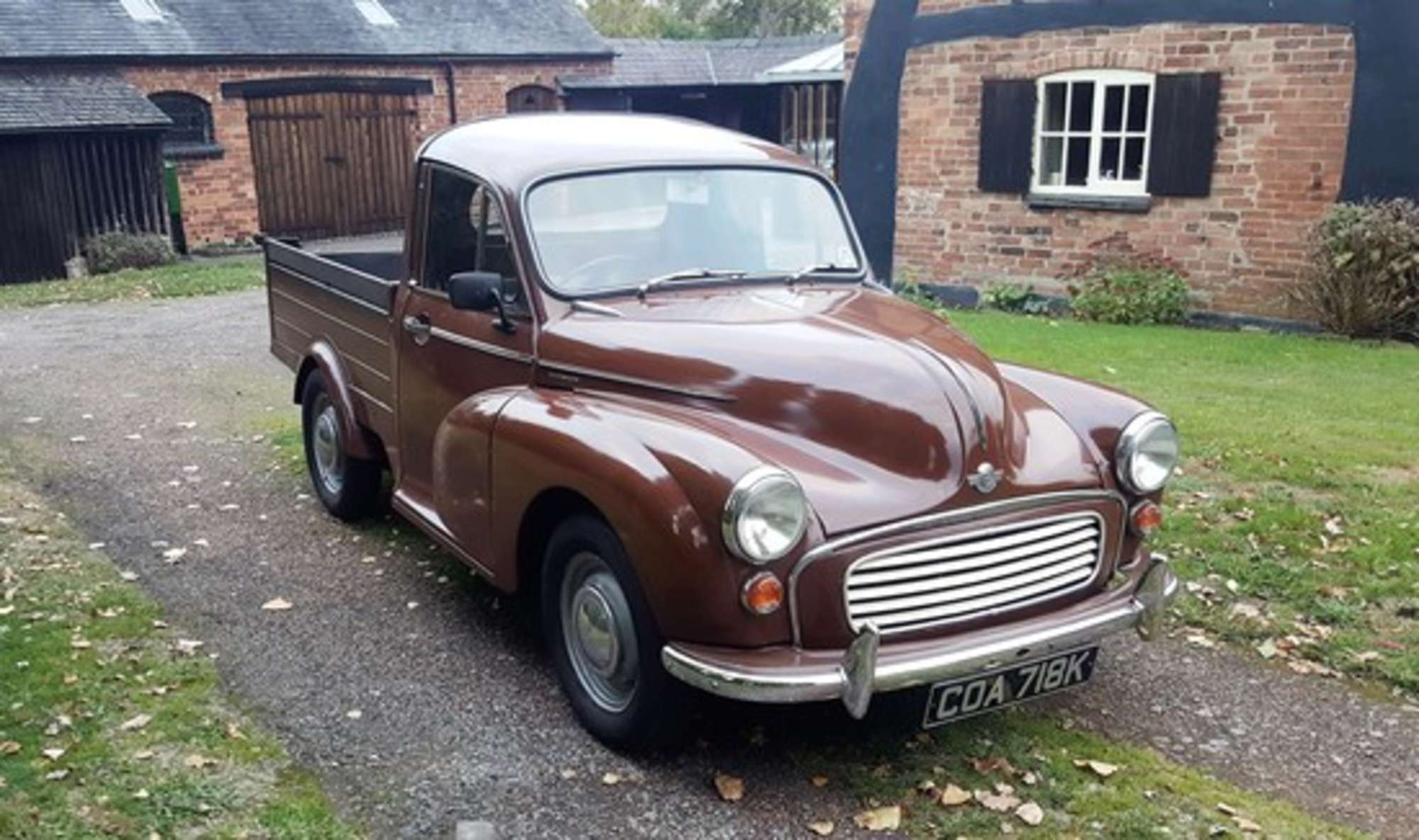 MORRIS 　SPECIAL Iconic Auctioneers | 1972 Morris Minor Series V (ADO59) 6cwt.-Sold
