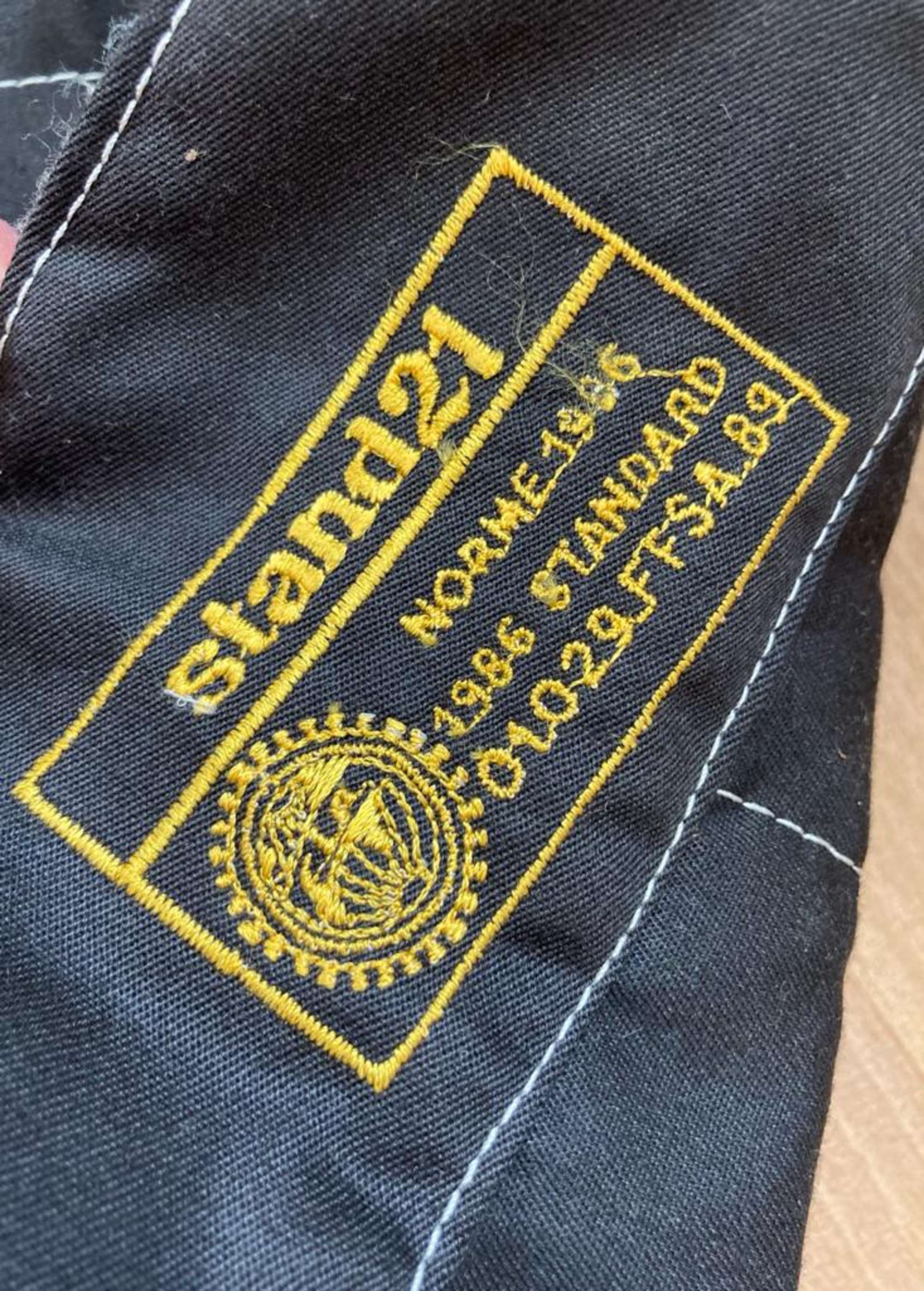 Used ‘Stand 21 Racewear’ of France -Auction Lot