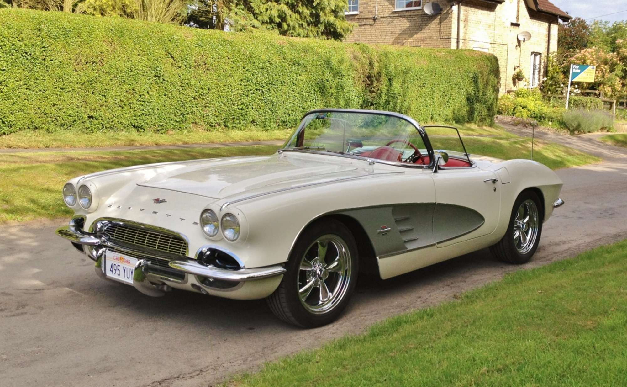 1961 Chevrolet Corvette C1-Sold